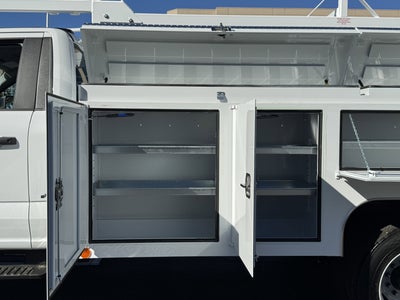 2025 Ford Super Duty F-450 DRW XL 2WD Reg Cab 169 WB 84 CA