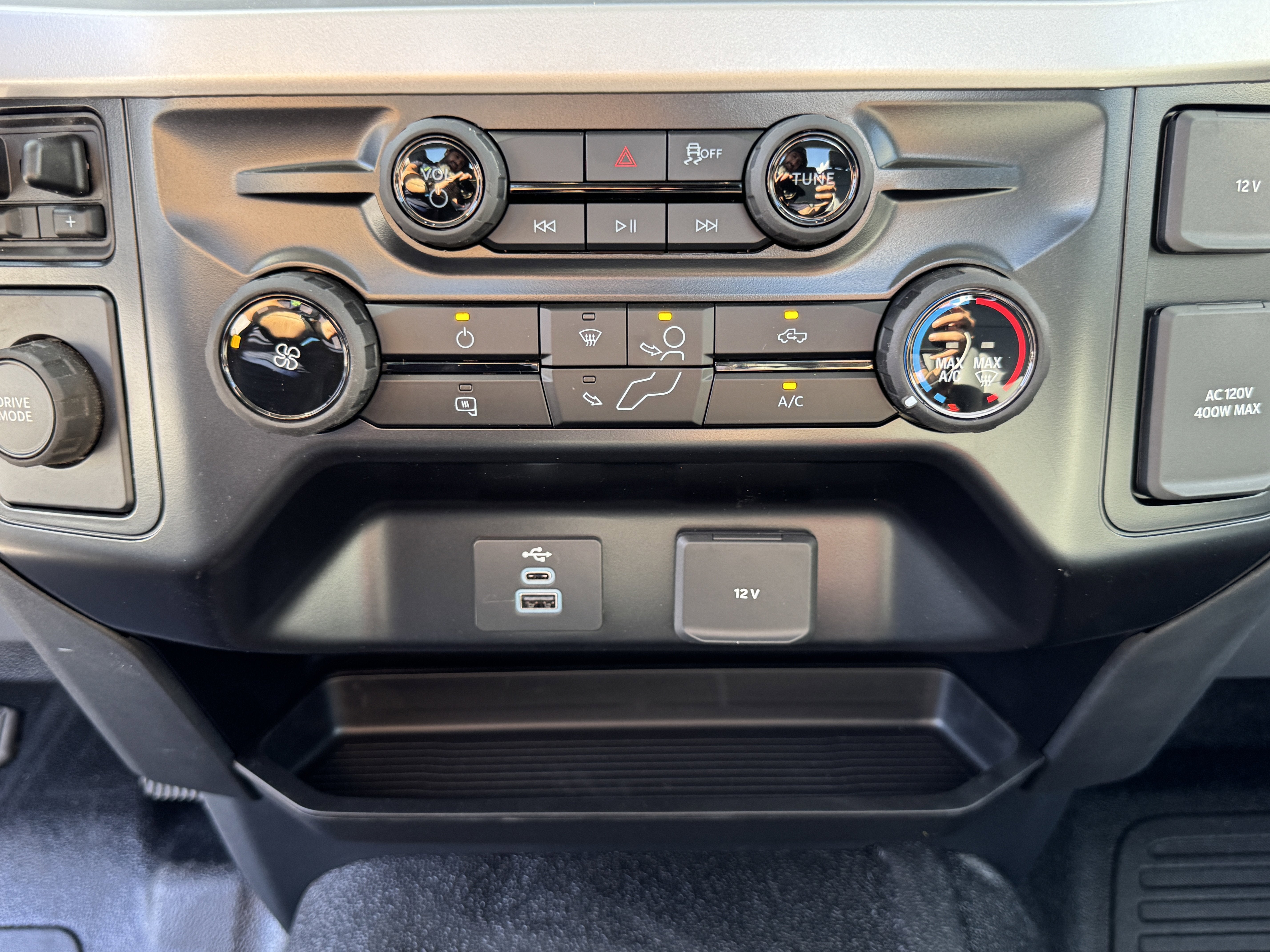 2025 Ford Super Duty F-450 DRW XL 2WD Reg Cab 169 WB 84 CA