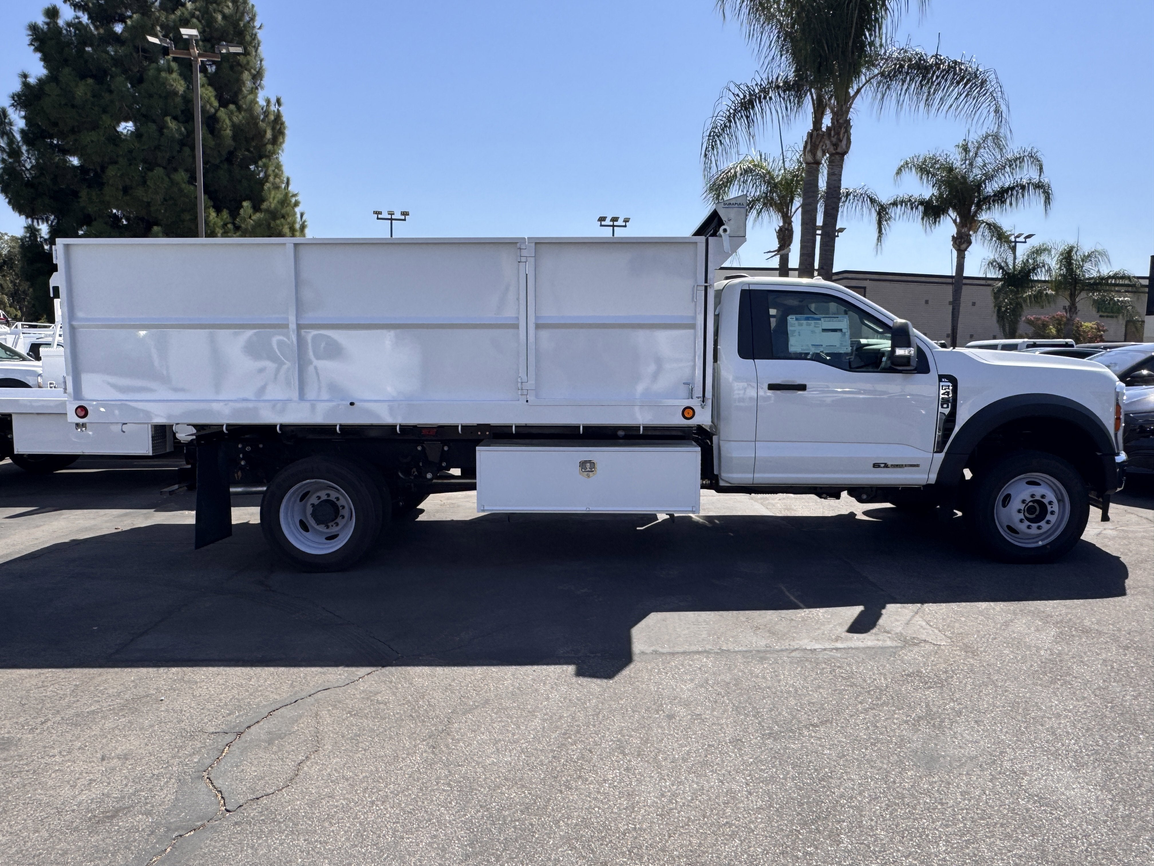 2024 Ford Super Duty F-450 DRW XL 4WD Reg Cab 145 WB 60 CA