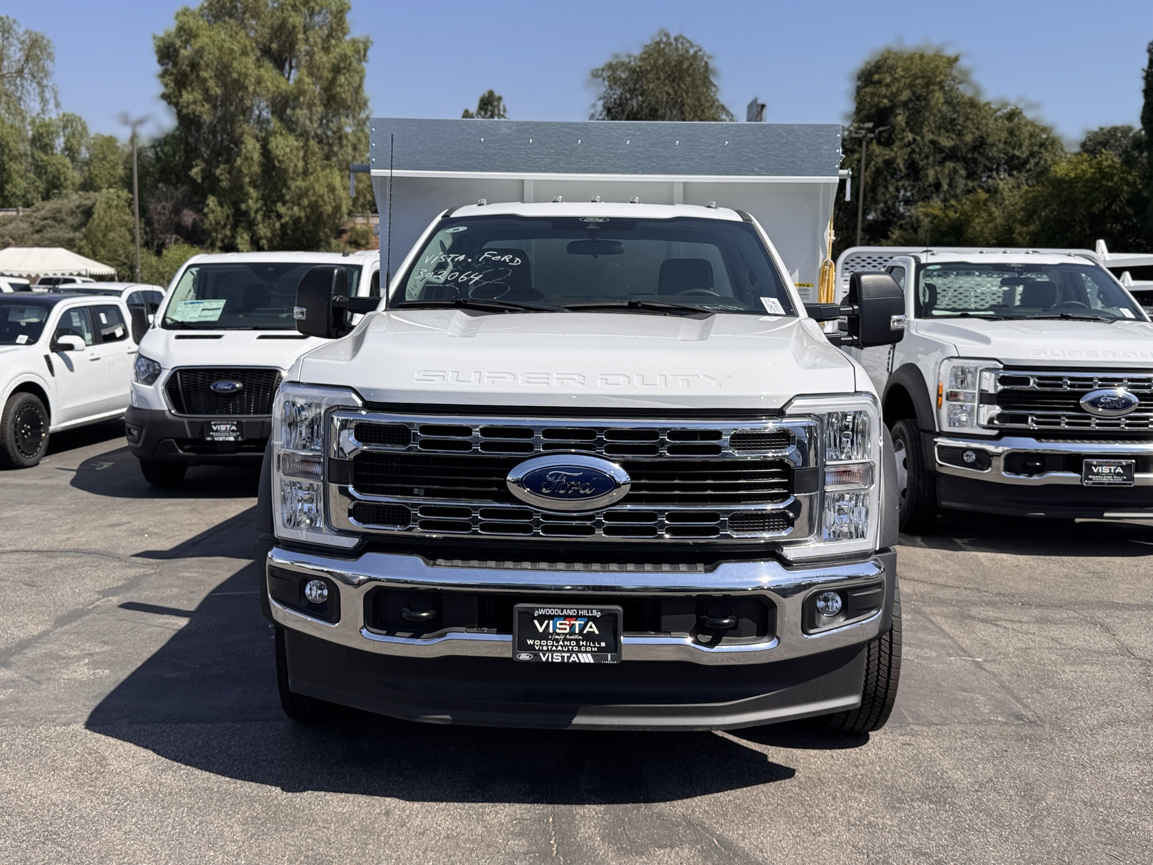 2024 Ford Super Duty F-450 DRW XL 4WD Reg Cab 145 WB 60 CA