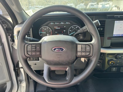 2024 Ford Super Duty F-550 DRW XL
