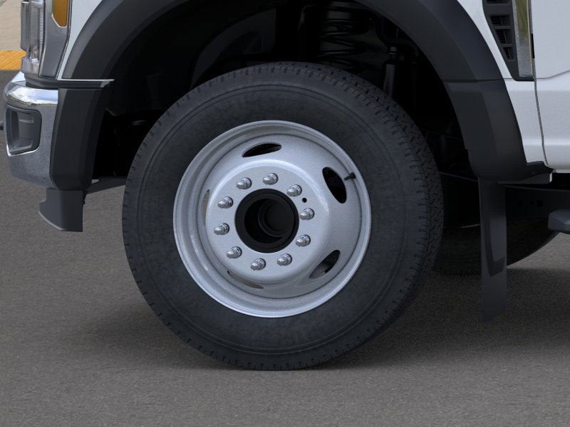 2025 Ford Super Duty F-550 DRW XL 2WD Reg Cab 145 WB 60 CA