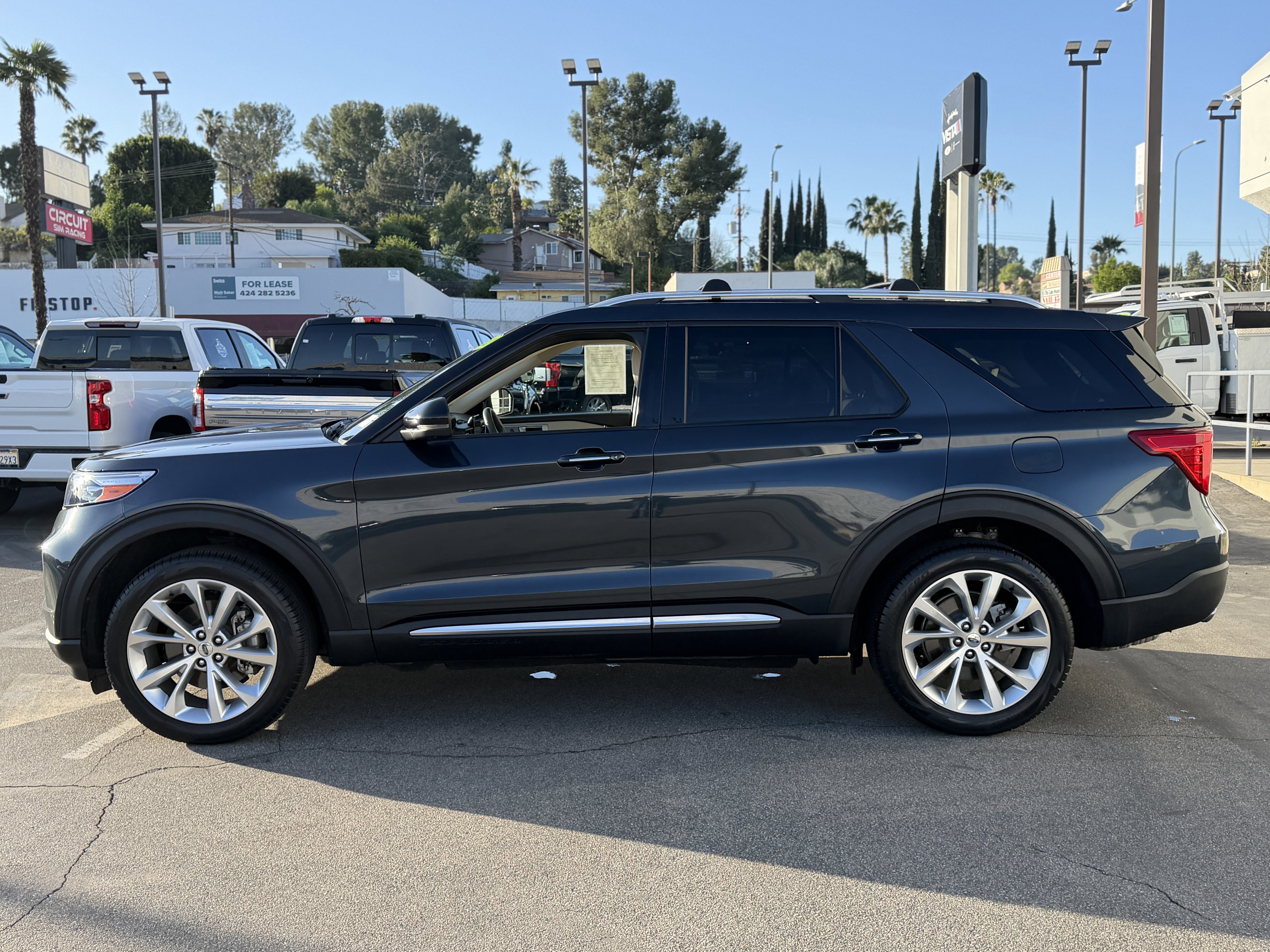 2023 Ford Explorer Platinum