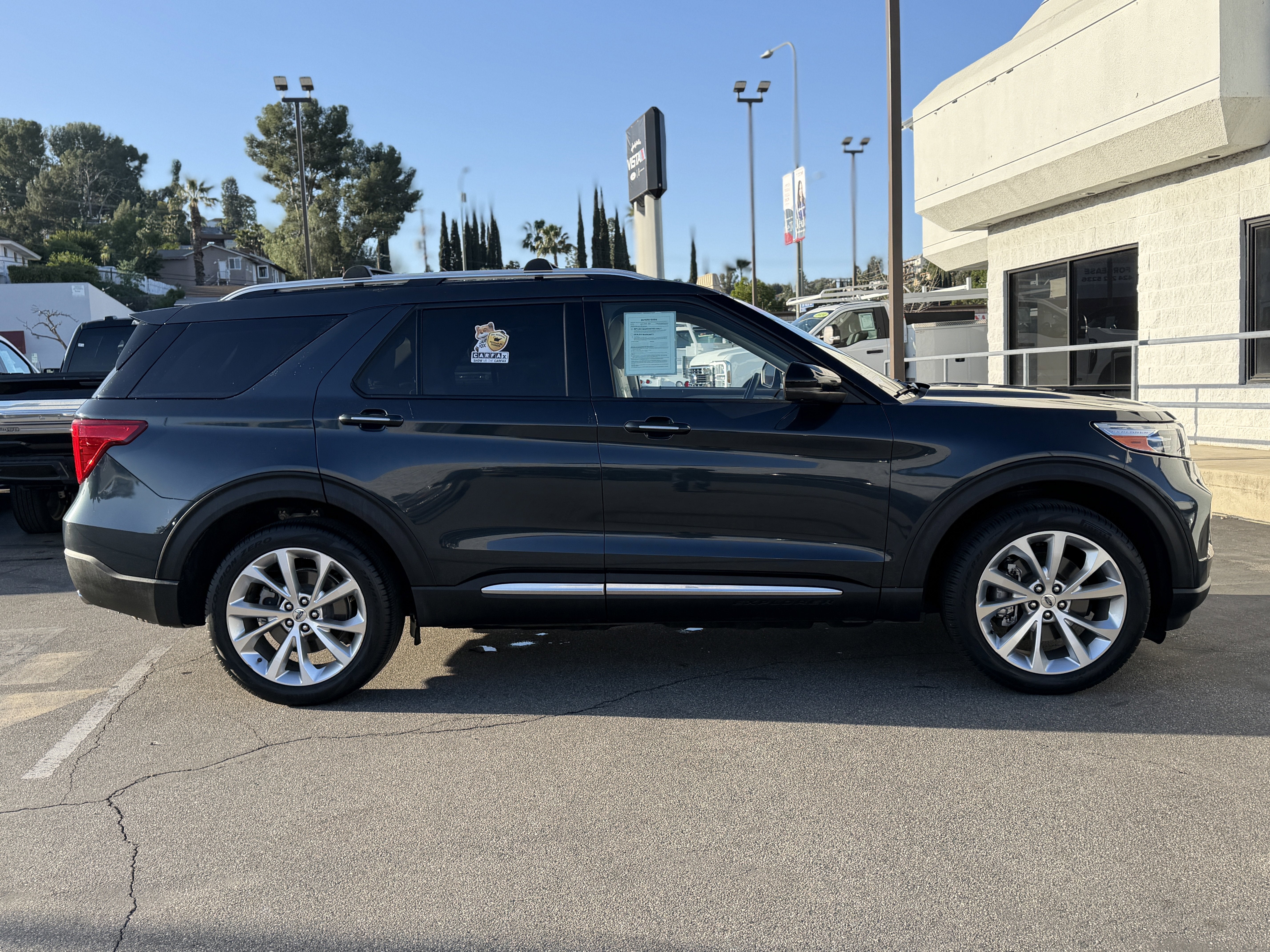 2023 Ford Explorer Platinum