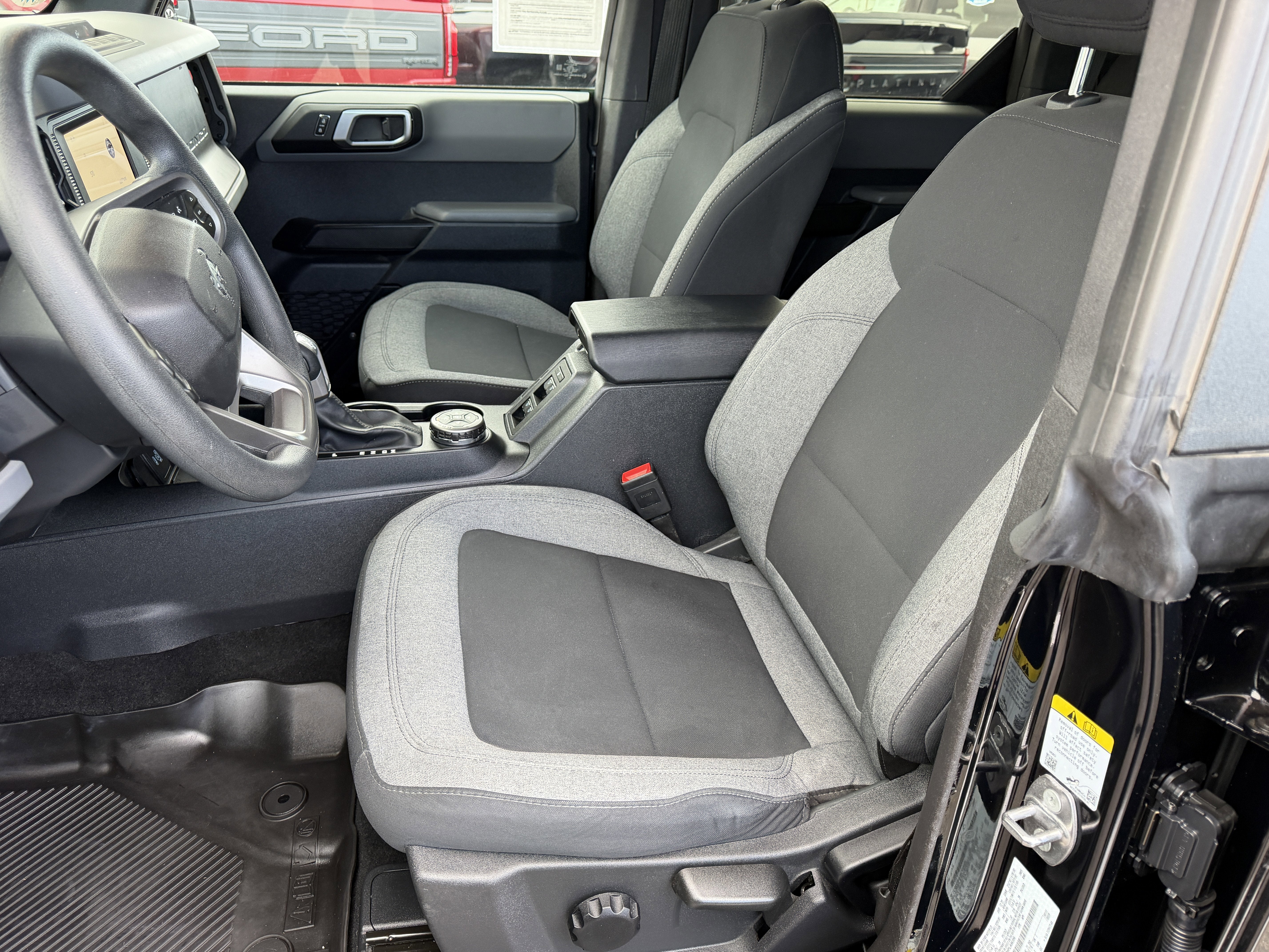 2023 Ford Bronco Base 4 Door Advanced 4x4