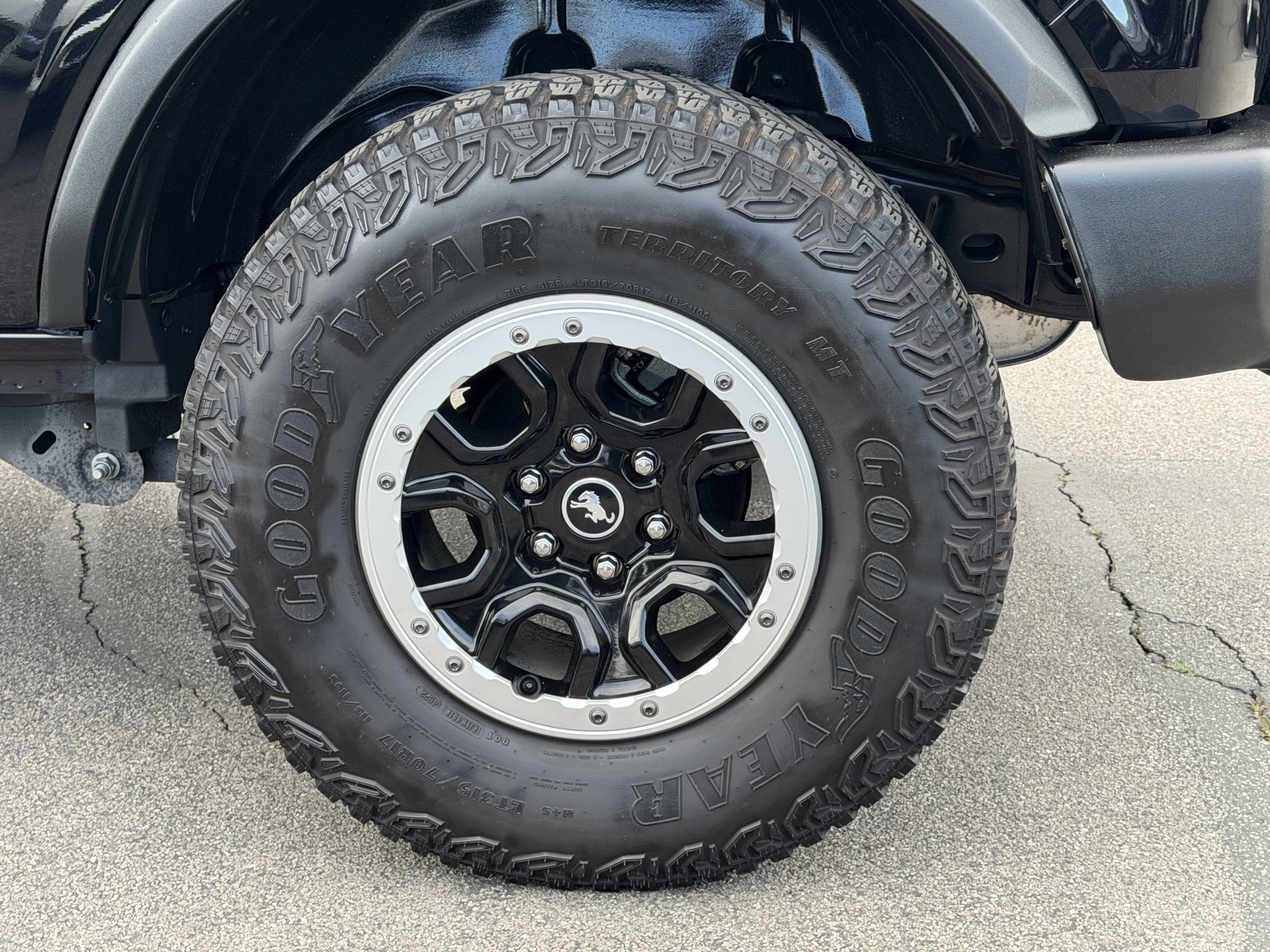 2023 Ford Bronco Base 4 Door Advanced 4x4