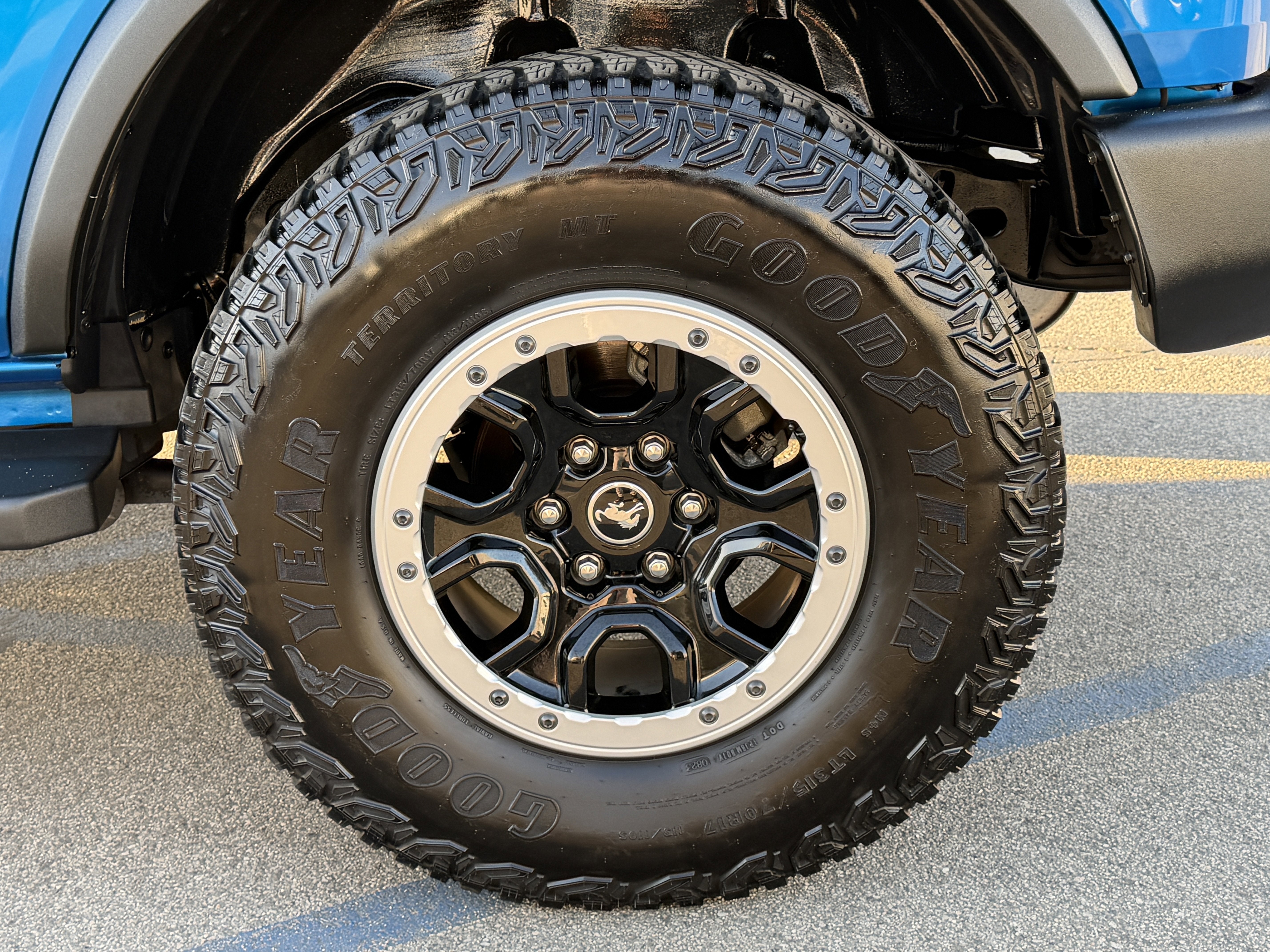 2023 Ford Bronco Base 4 Door Advanced 4x4