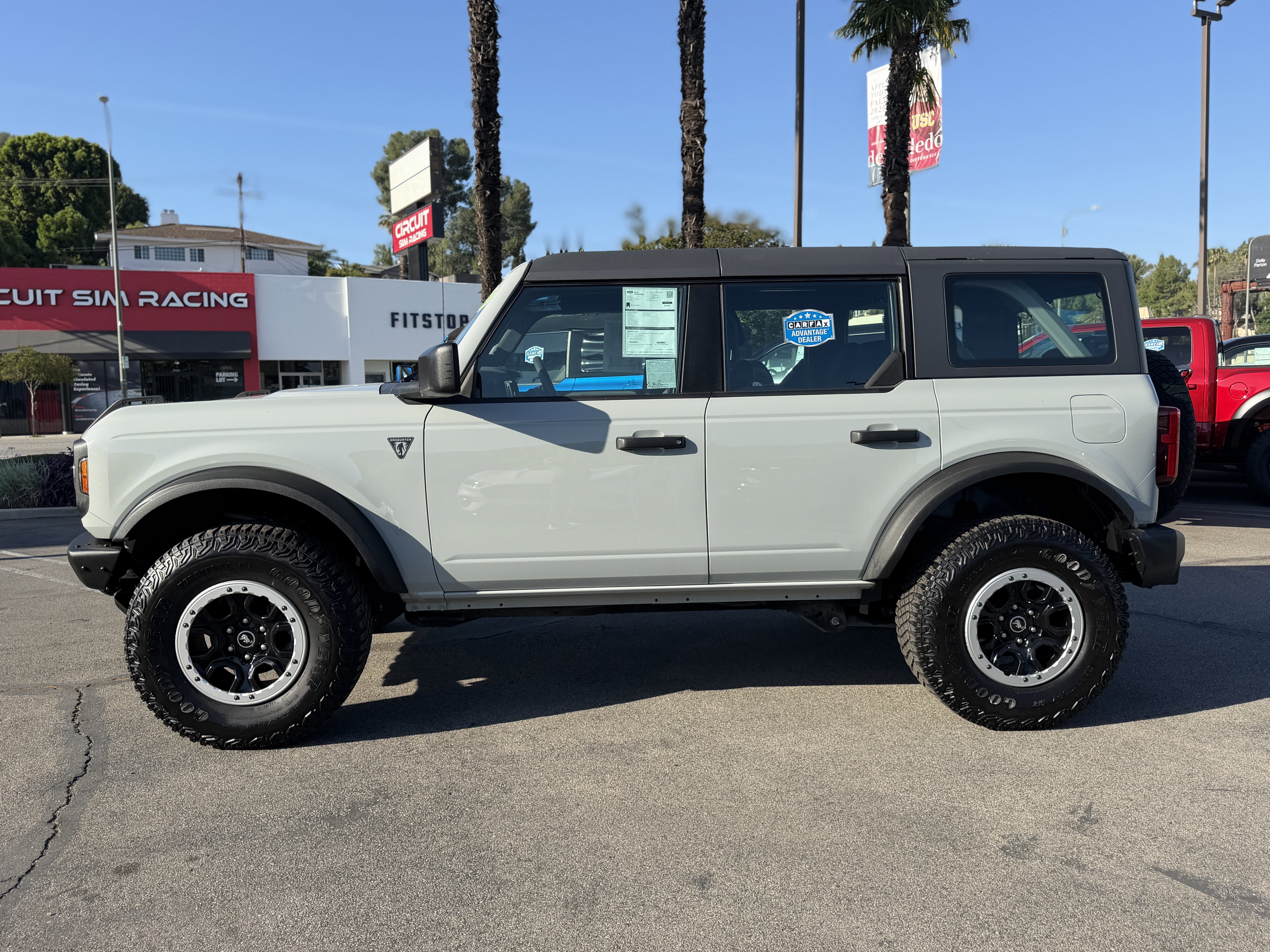 2023 Ford Bronco Base 4 Door Advanced 4x4