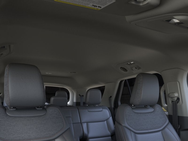 2026 Ford Explorer Active w/100A Pkg RWD