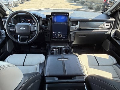 2023 Ford F-150 Lightning Platinum 4WD SuperCrew 5.5' Box