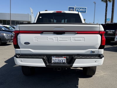 2023 Ford F-150 Lightning Platinum 4WD SuperCrew 5.5' Box
