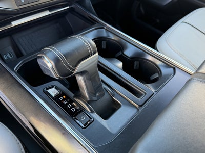 2022 Ford F-150 Lightning Platinum 4WD SuperCrew 5.5' Box