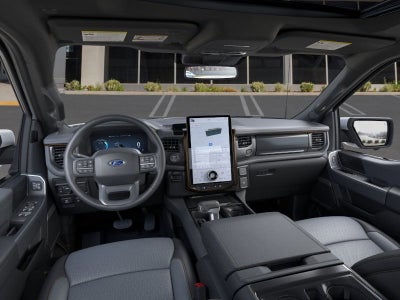 2025 Ford F-150 Lightning LARIAT