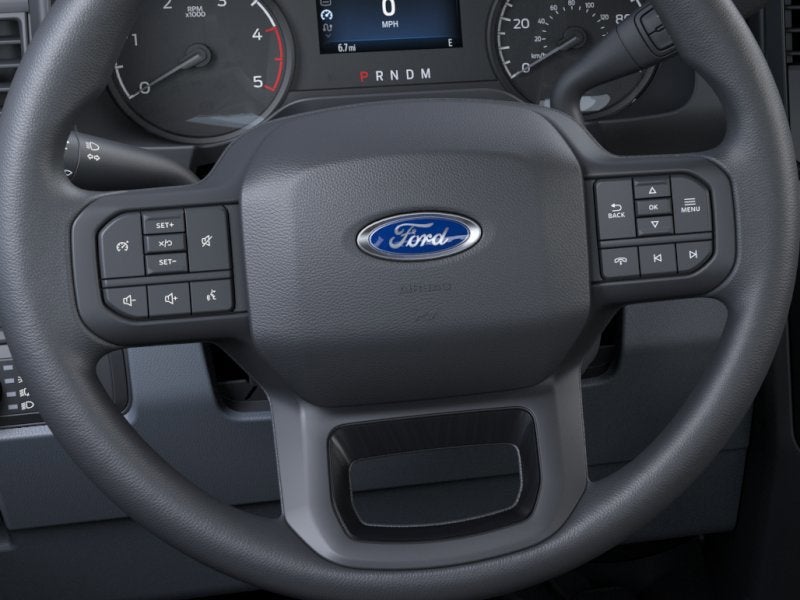 2026 Ford Super Duty F-350 SRW XL 4WD Crew Cab 6.75' Box
