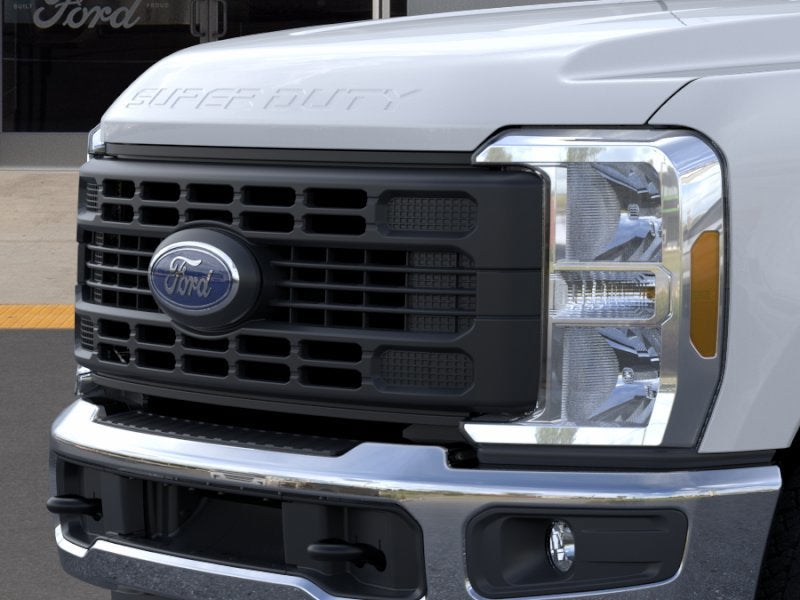 2026 Ford Super Duty F-350 SRW XL 4WD Crew Cab 6.75' Box