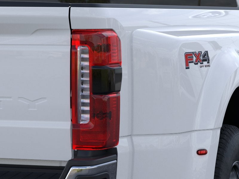 2026 Ford Super Duty F-350 DRW XL 4WD Crew Cab 8' Box