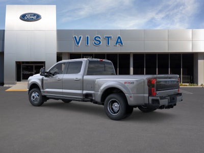 2026 Ford Super Duty F-350 DRW PLATINUM 4WD Crew Cab 8' Box