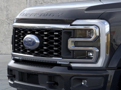 2026 Ford Super Duty F-450 DRW PLATINUM 4WD Crew Cab 8' Box