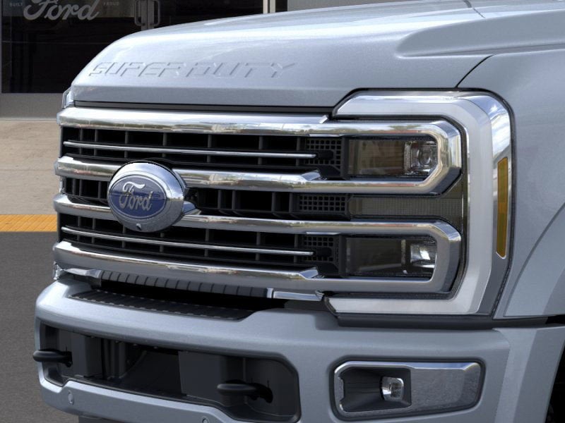 2026 Ford Super Duty F-450 DRW PLATINUM 4WD Crew Cab 8' Box