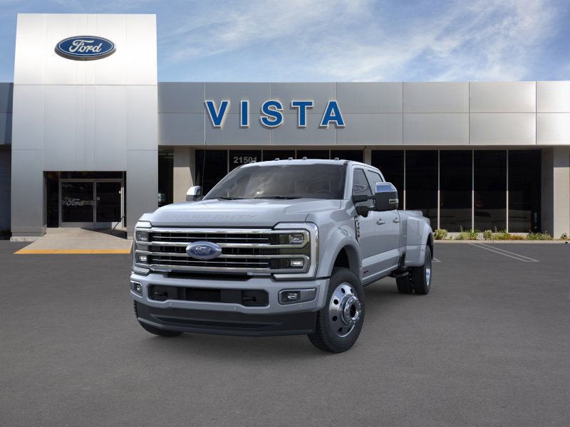 2026 Ford Super Duty F-450 DRW PLATINUM 4WD Crew Cab 8' Box