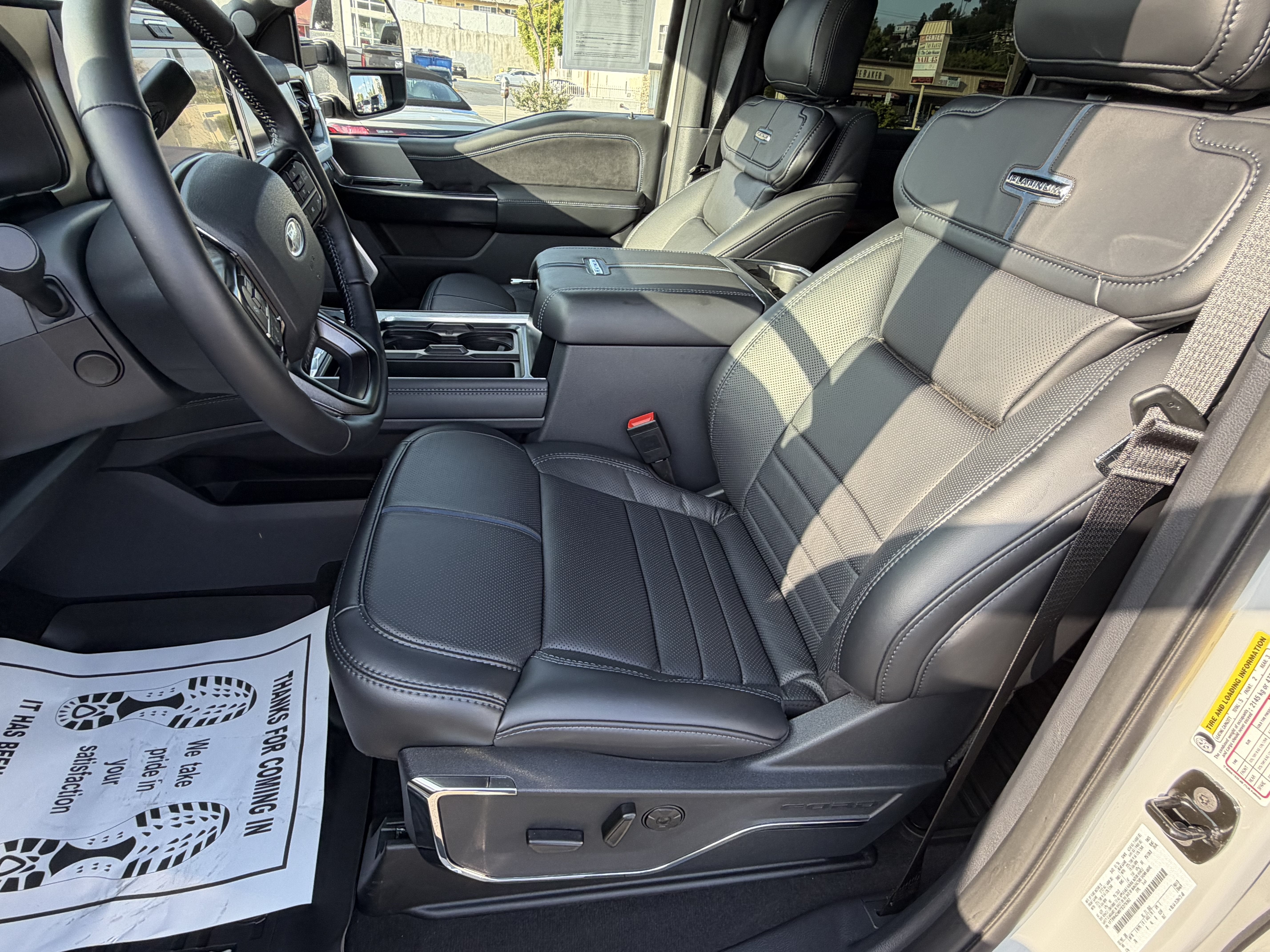 2026 Ford Super Duty F-450 DRW XL 4WD Crew Cab 8' Box