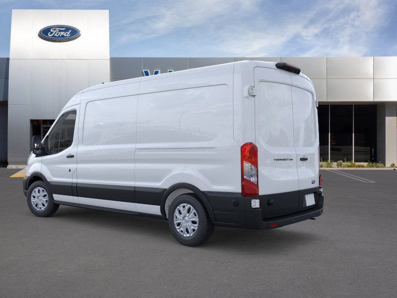 2026 Ford Transit Cargo Van T-250 148 Med Rf 9150 GVWR RWD