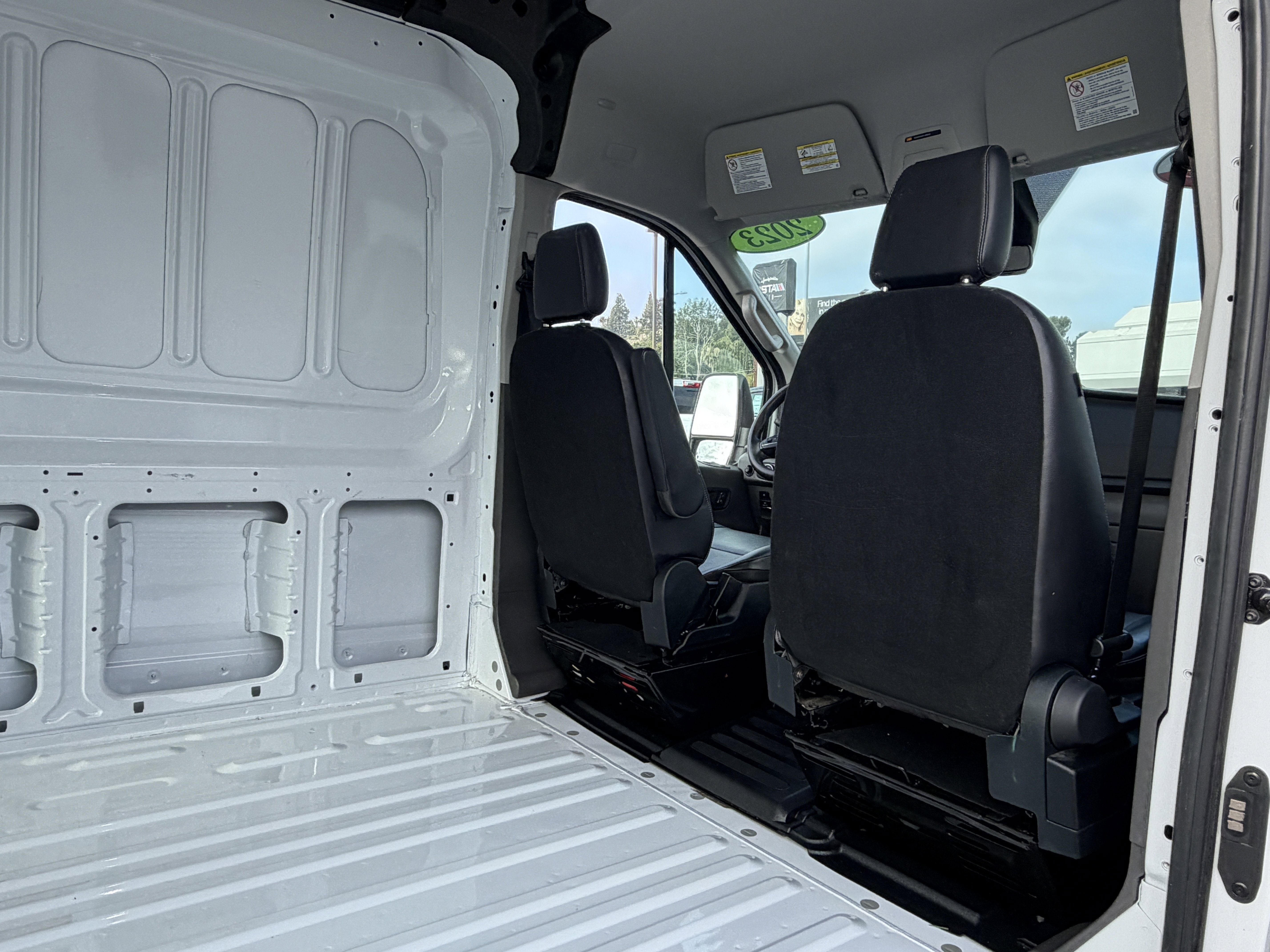 2023 Ford Transit Cargo Van T-250 148 Med Rf 9070 GVWR RWD