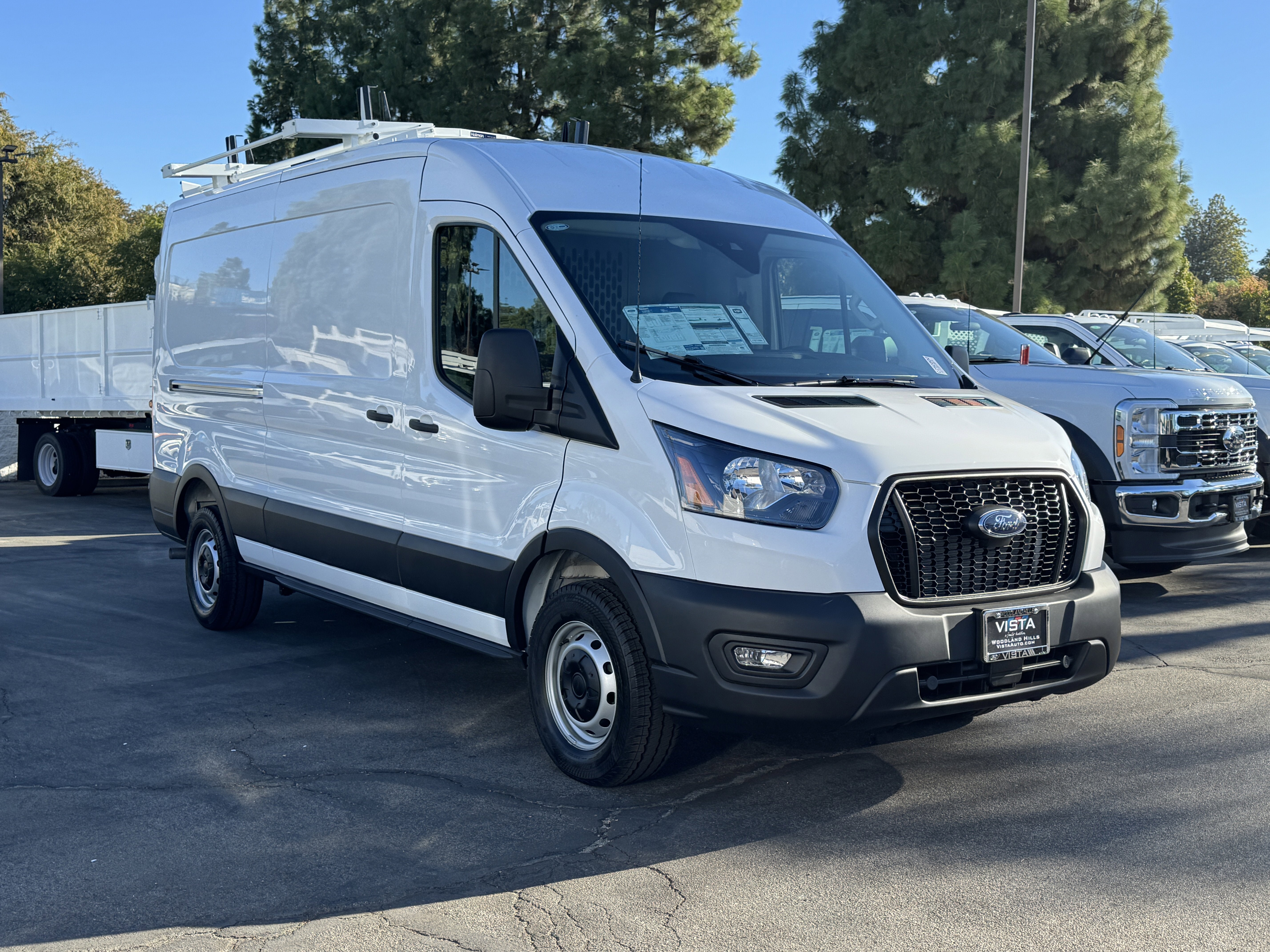 2025 Ford Transit Cargo Van T-250 148 Med Rf 9070 GVWR RWD