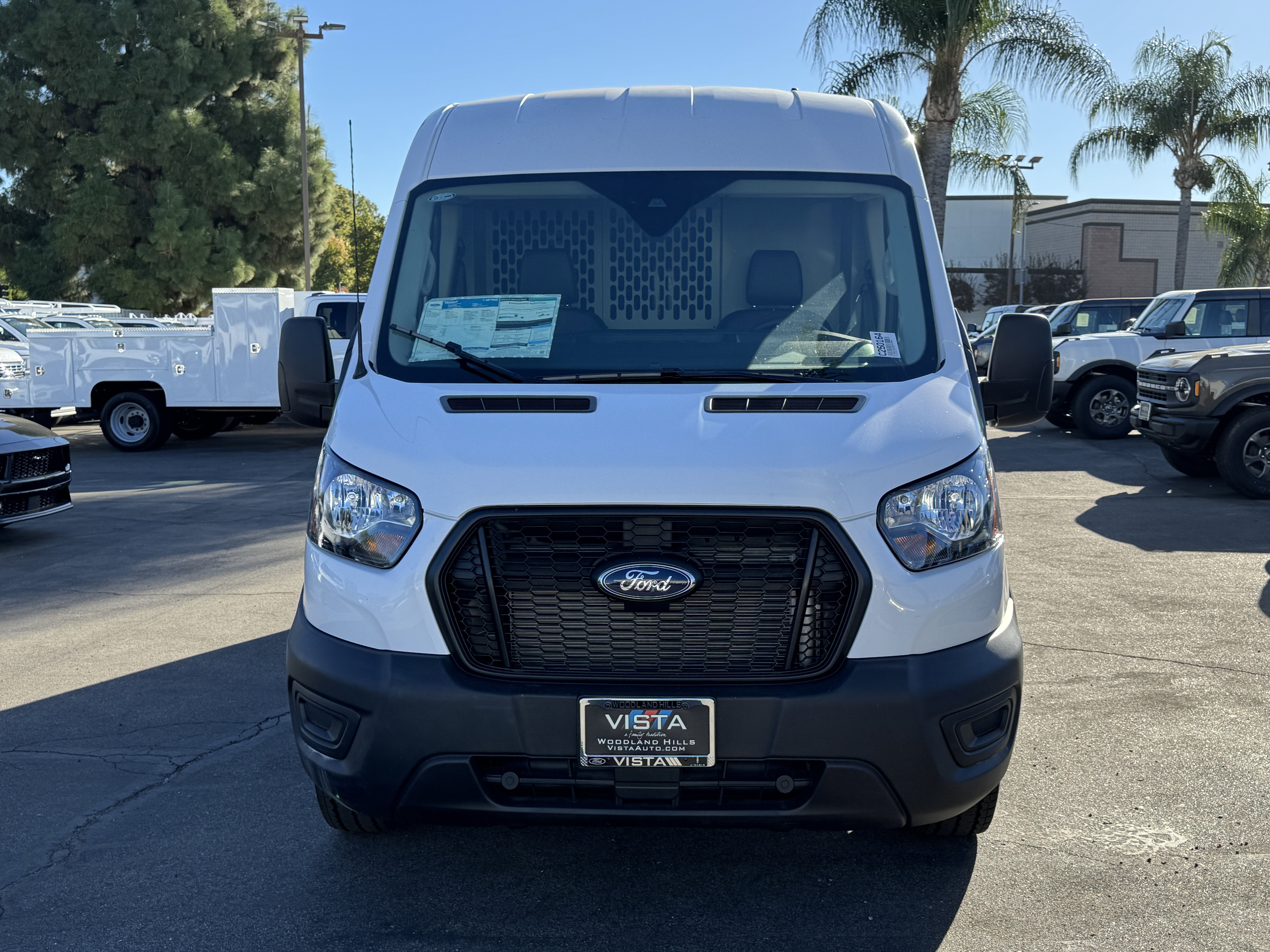 2025 Ford Transit Cargo Van T-250 148 Med Rf 9070 GVWR RWD