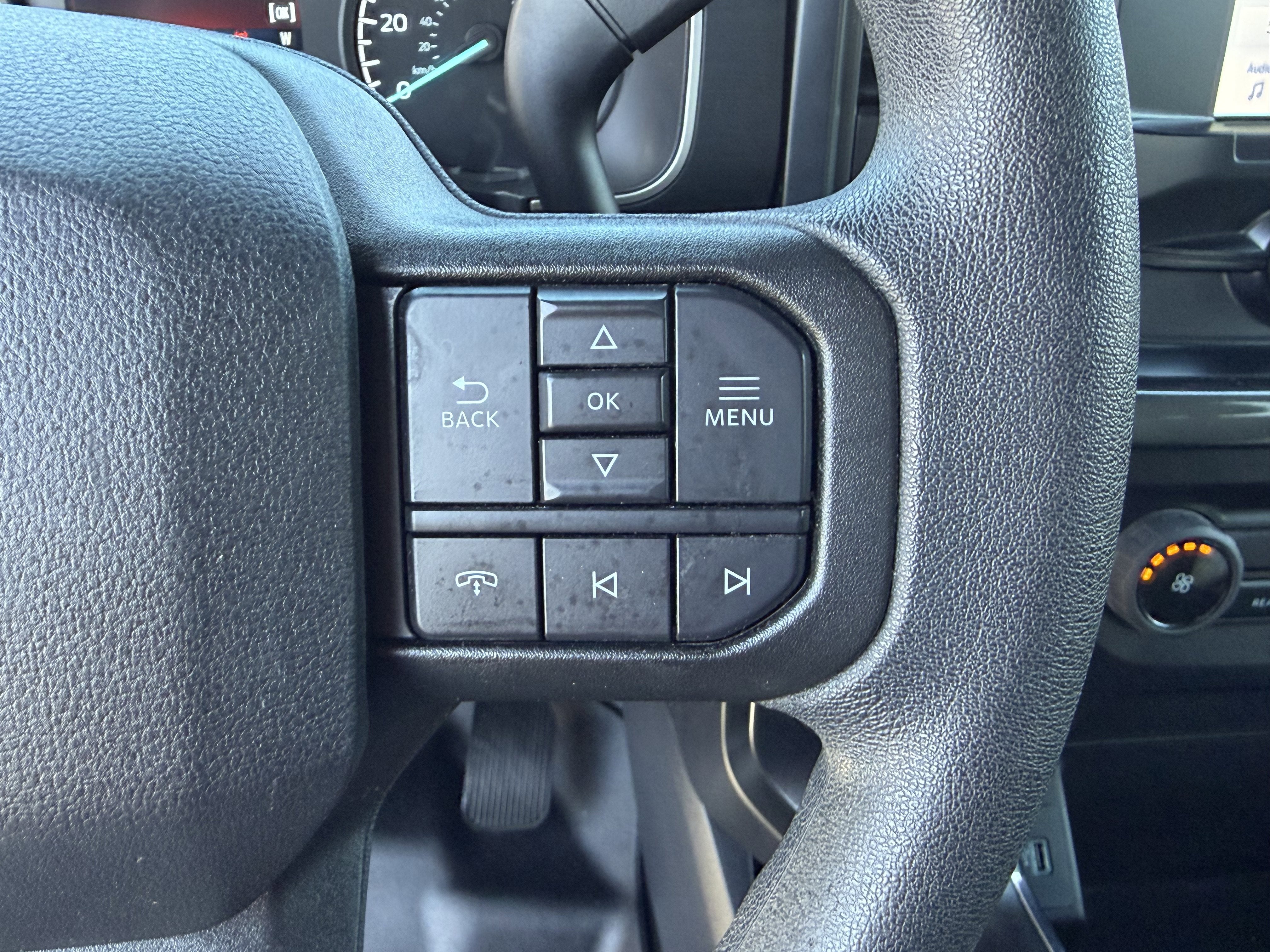 2023 Ford F-150 XL 2WD SuperCrew 5.5' Box