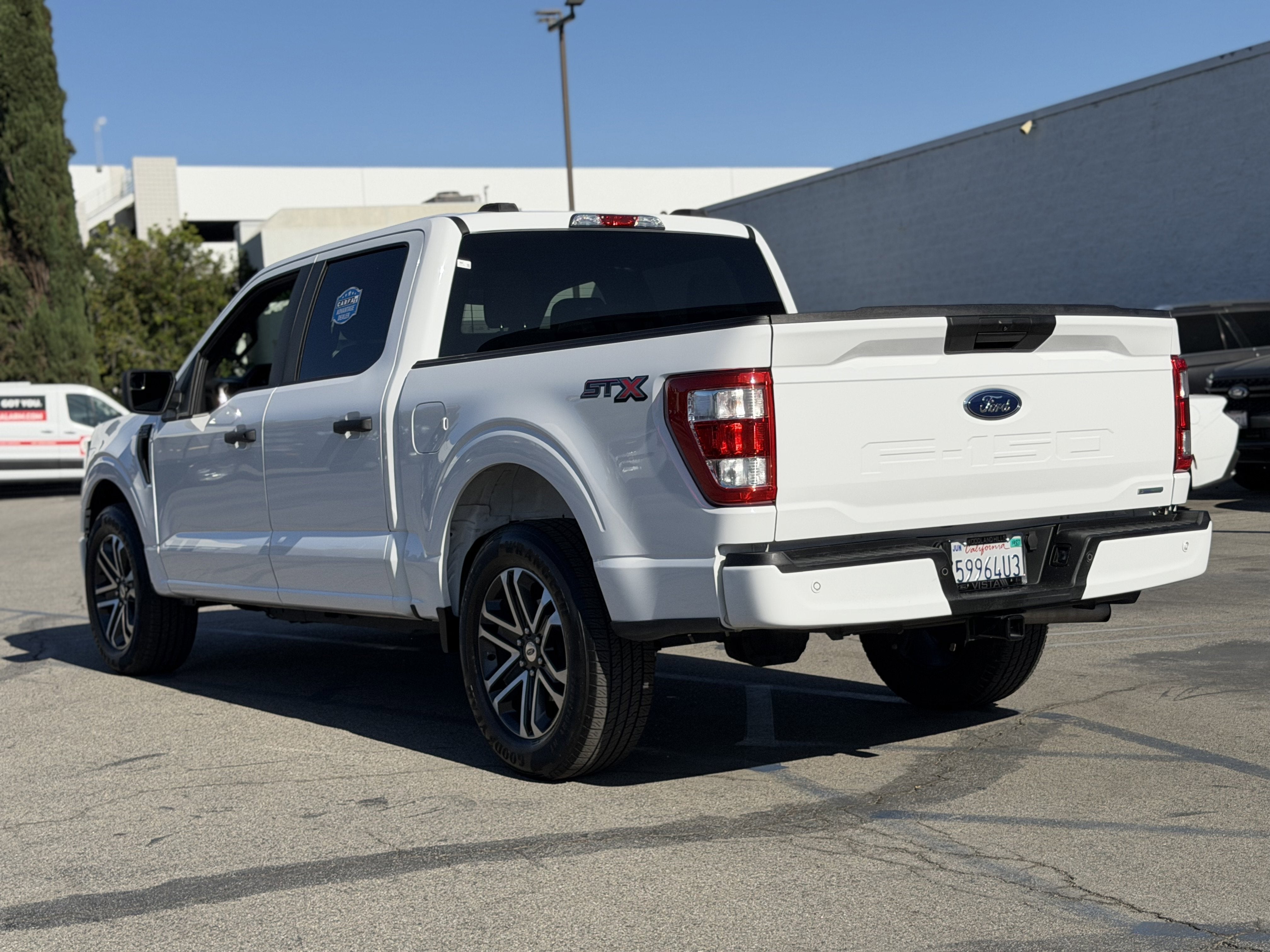 2023 Ford F-150 XL 2WD SuperCrew 5.5' Box