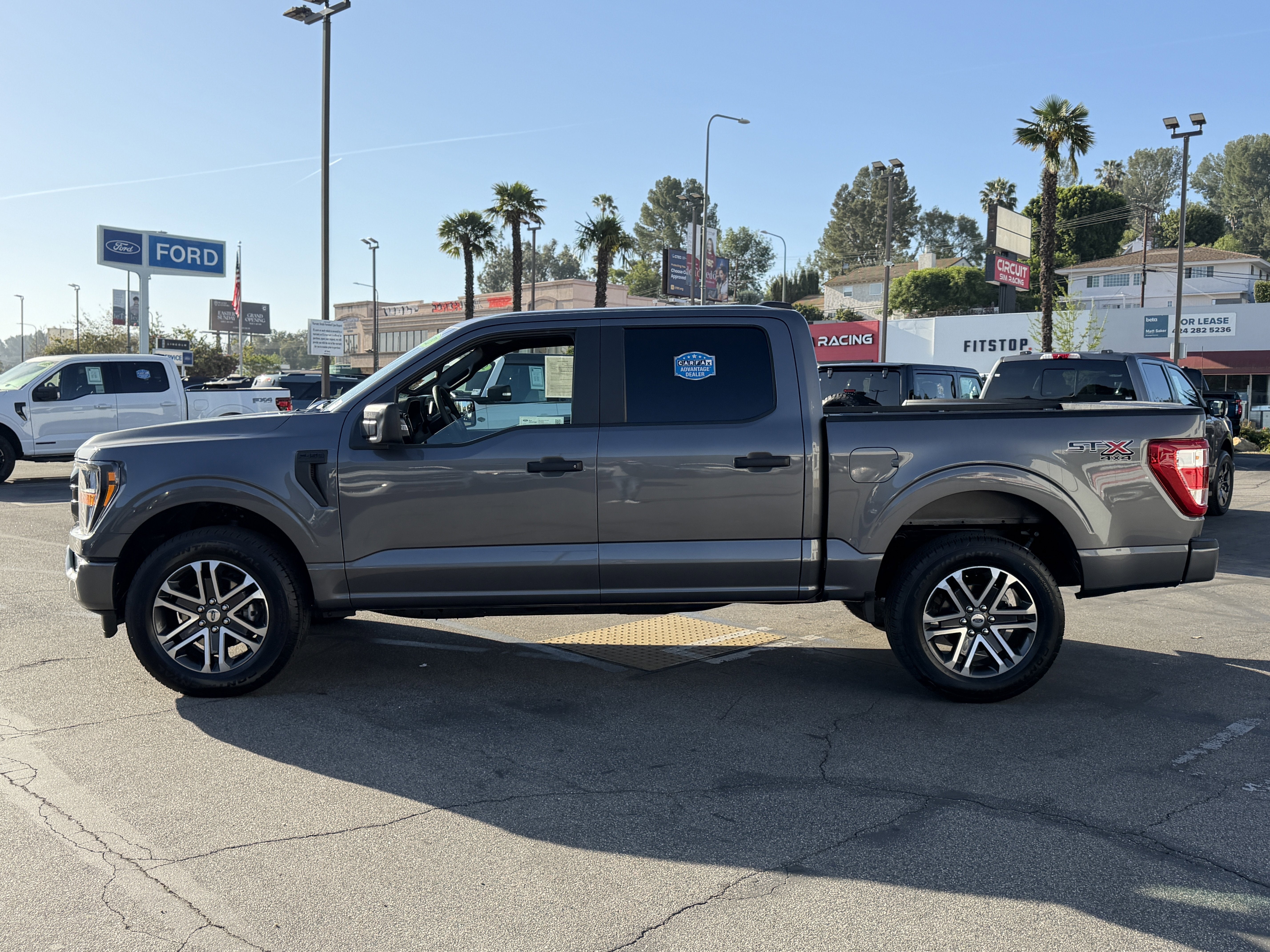 2023 Ford F-150 XL 4WD SuperCrew 5.5' Box