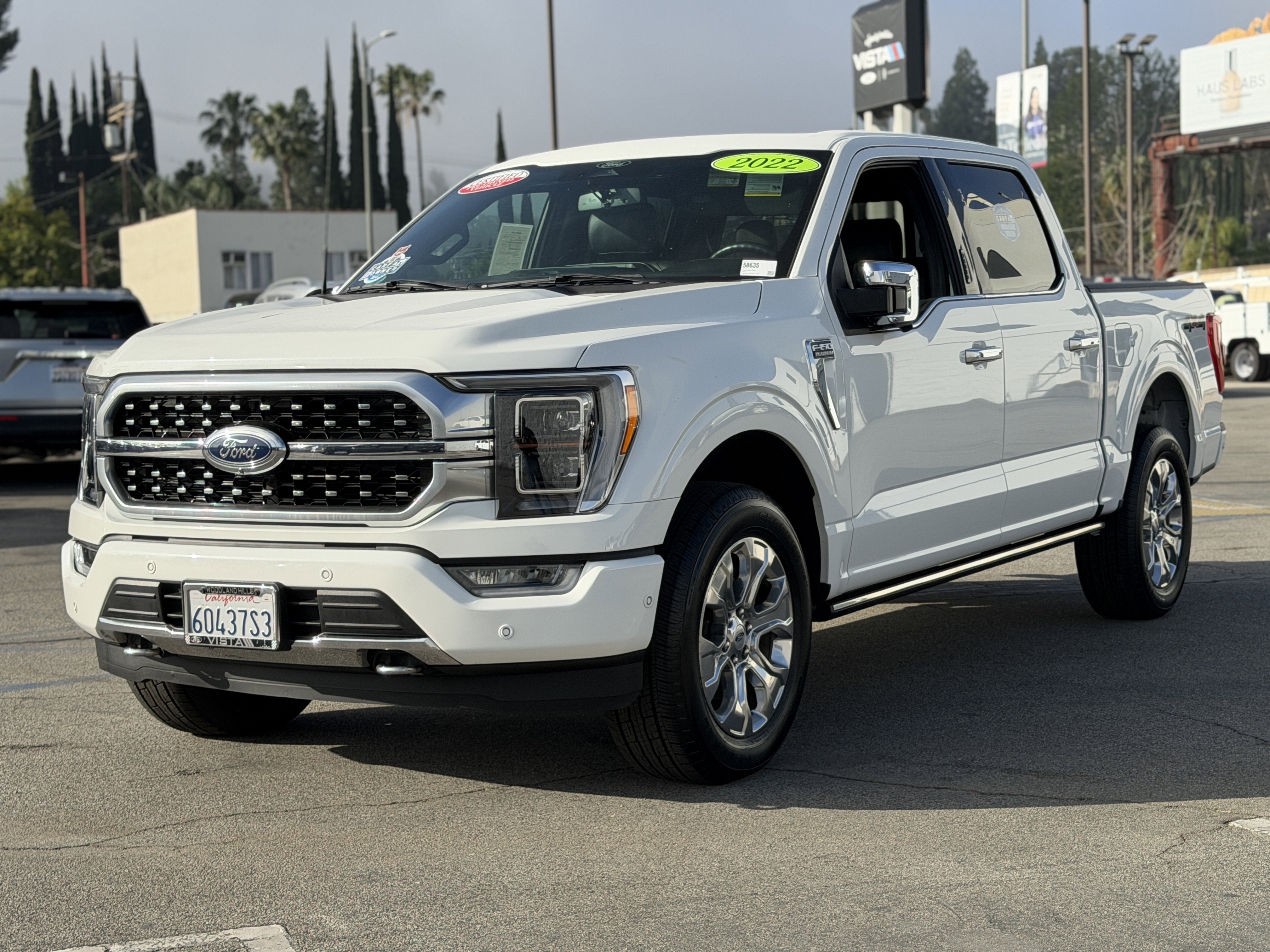 2022 Ford F-150 Platinum 4WD SuperCrew 5.5' Box