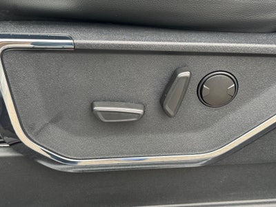 2023 Ford F-150 XL 4WD SuperCrew 5.5' Box