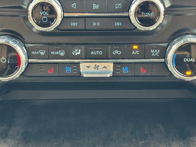 2023 Ford F-150 XL 4WD SuperCrew 5.5' Box
