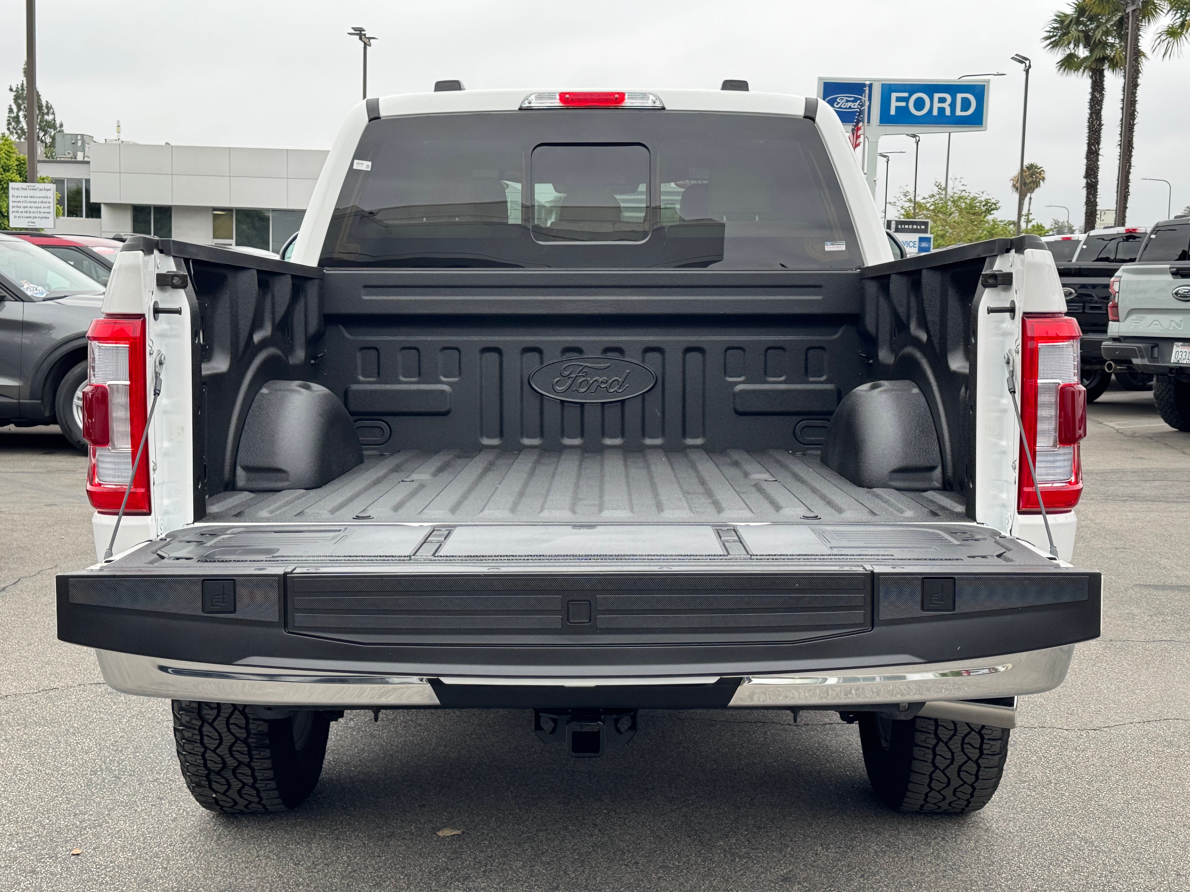 2023 Ford F-150 XL 4WD SuperCrew 5.5' Box