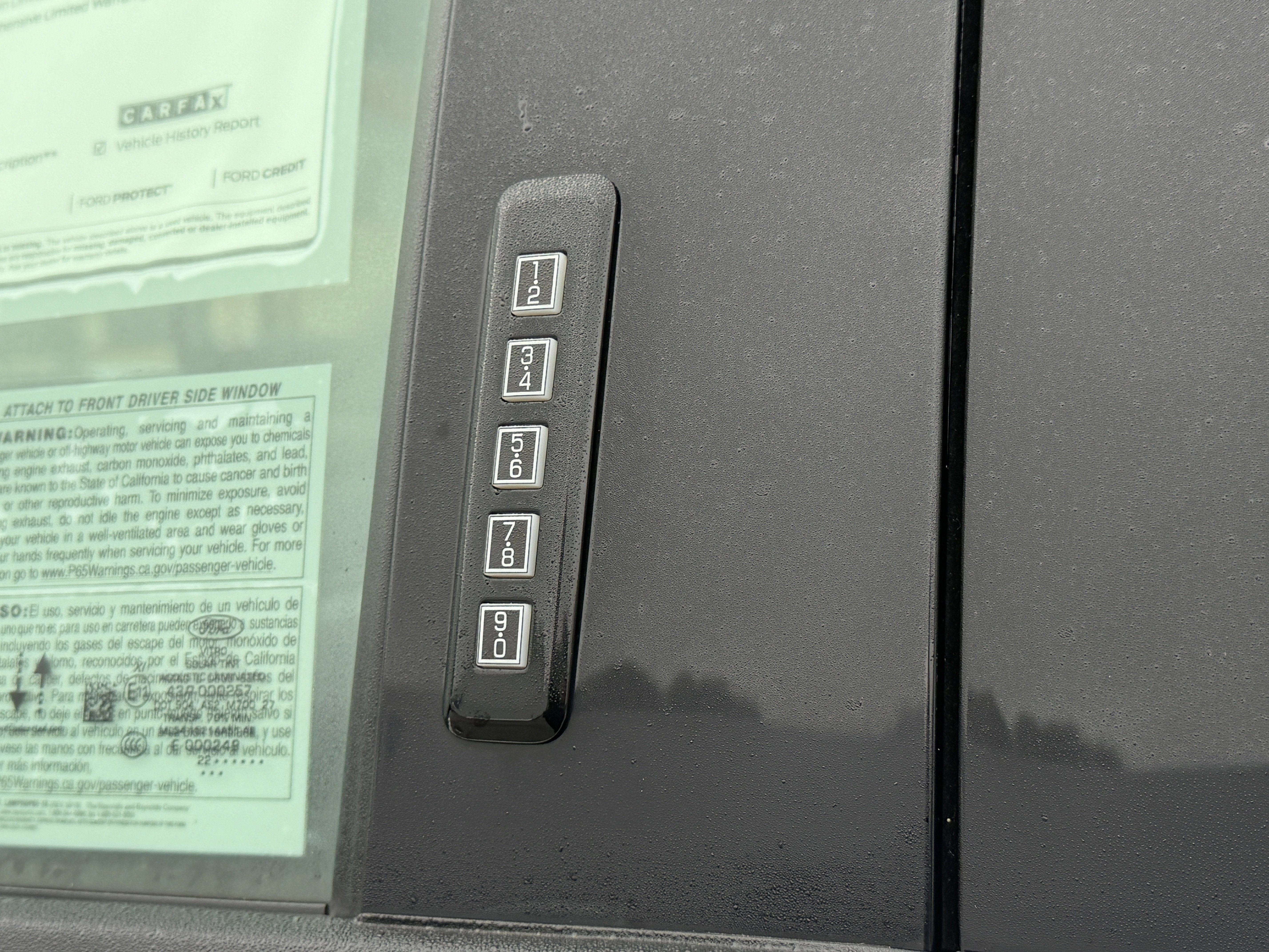 2022 Ford F-150 LARIAT 4WD SuperCrew 5.5' Box