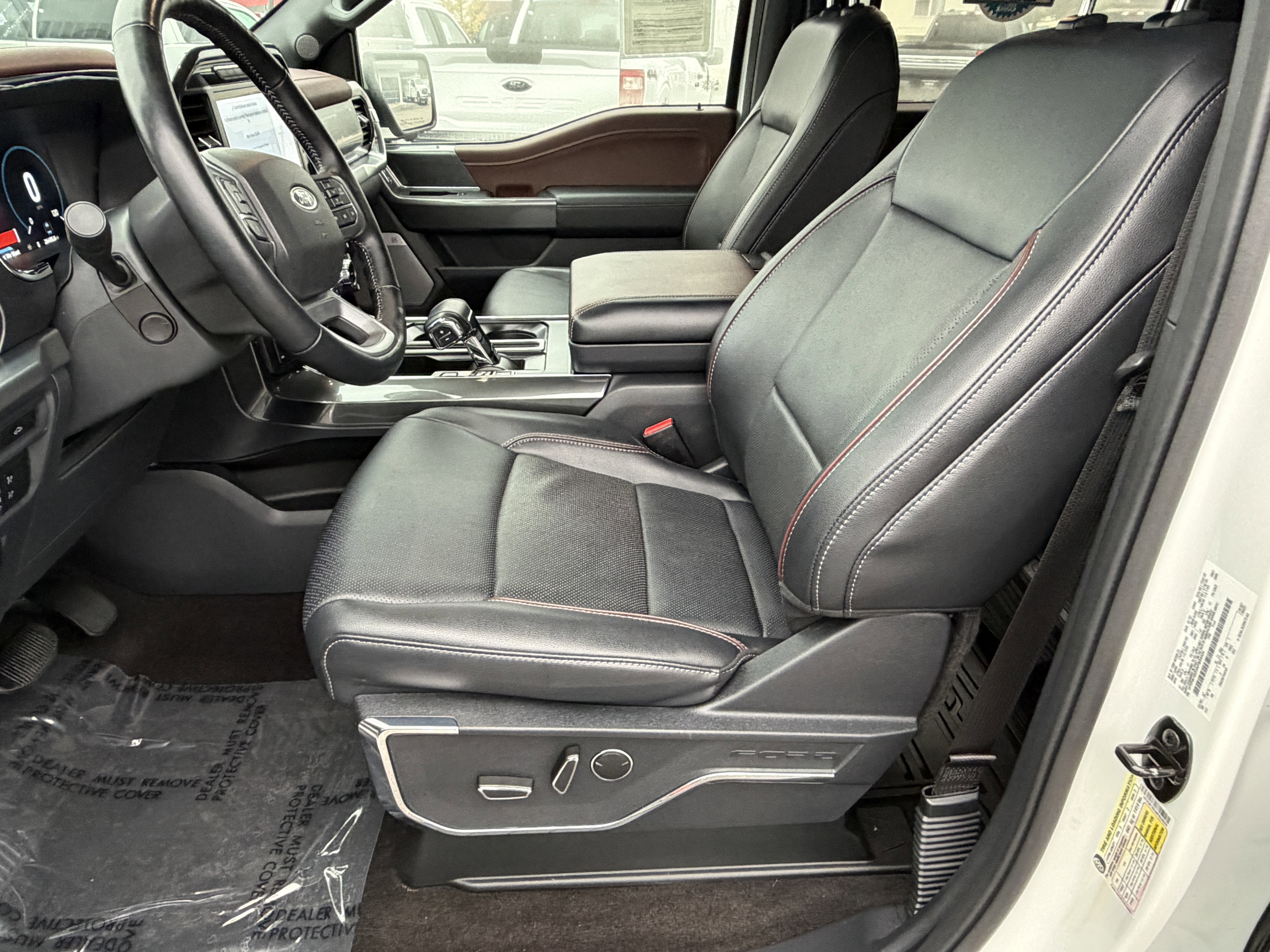 2022 Ford F-150 LARIAT 4WD SuperCrew 5.5' Box