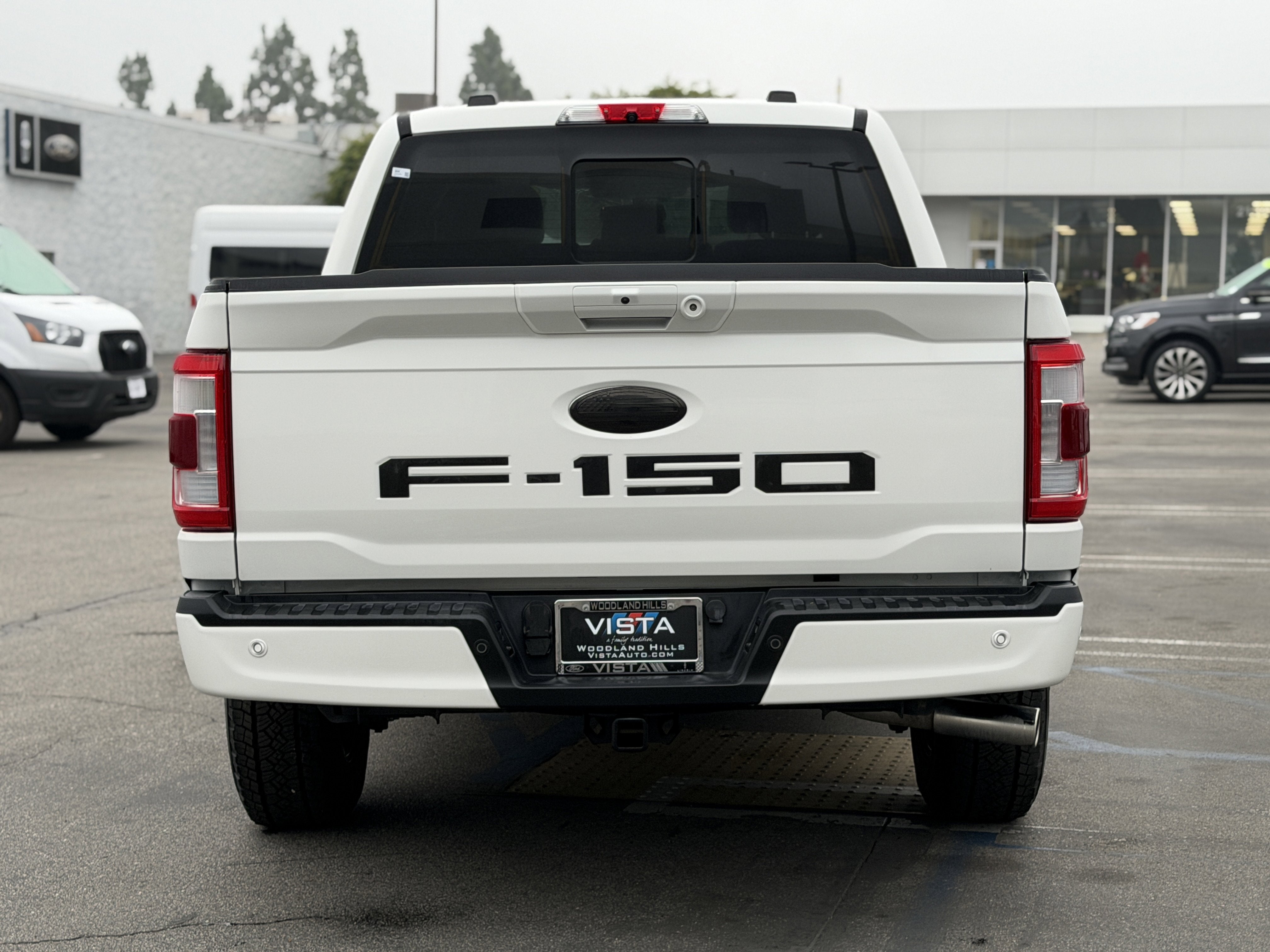 2022 Ford F-150 LARIAT 4WD SuperCrew 5.5' Box