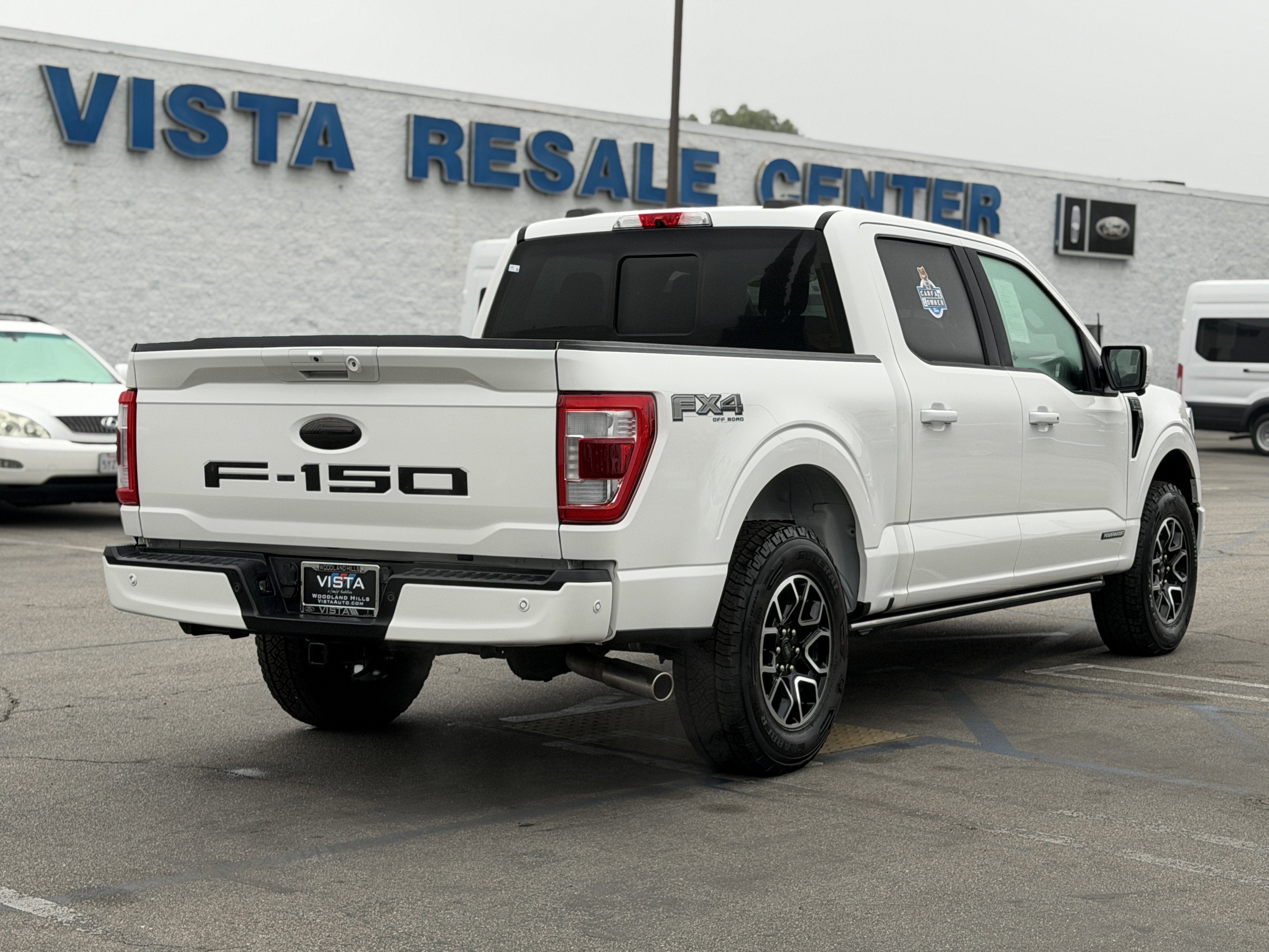 2022 Ford F-150 LARIAT 4WD SuperCrew 5.5' Box