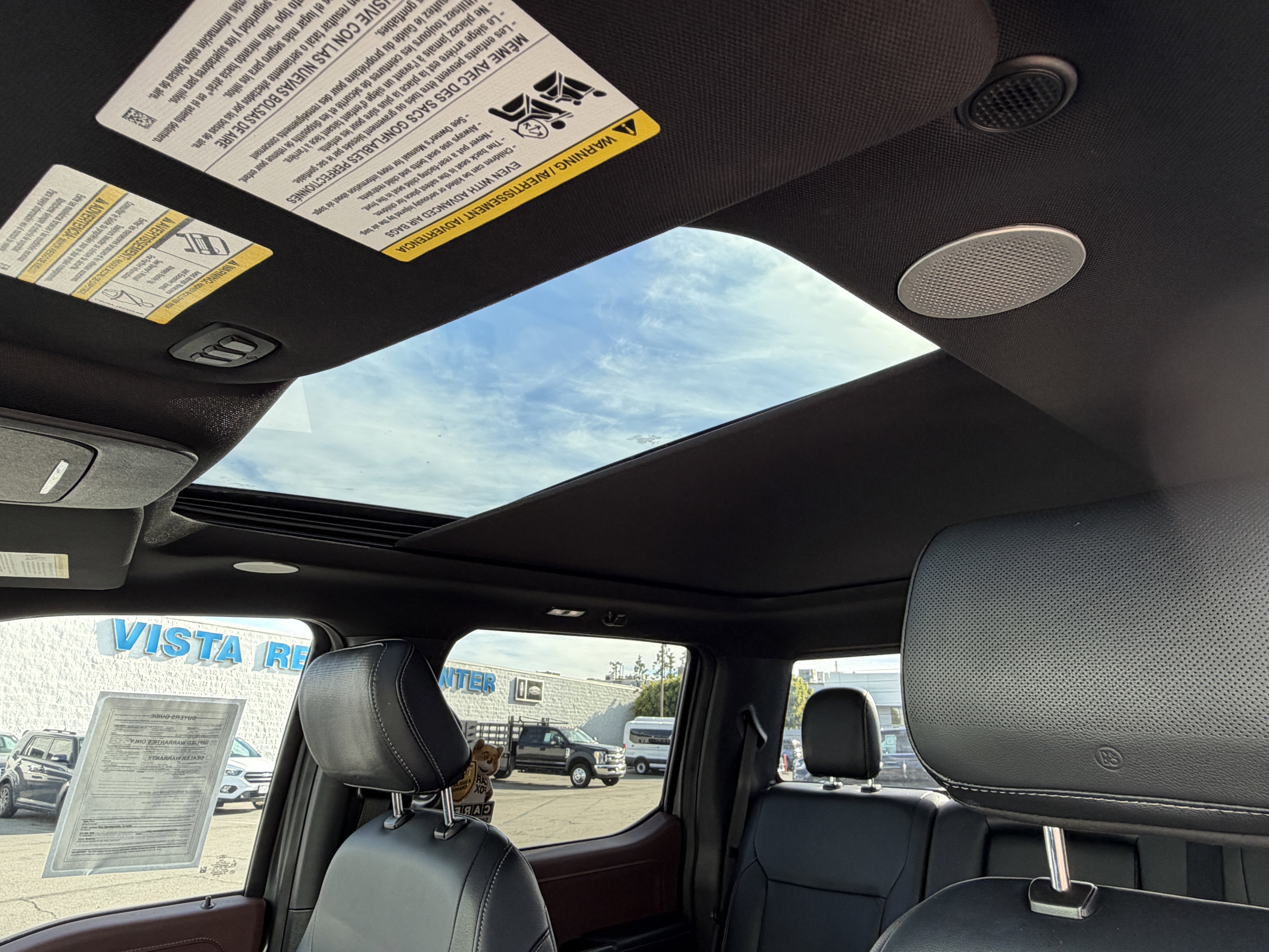 2022 Ford F-150 LARIAT 4WD SuperCrew 5.5' Box