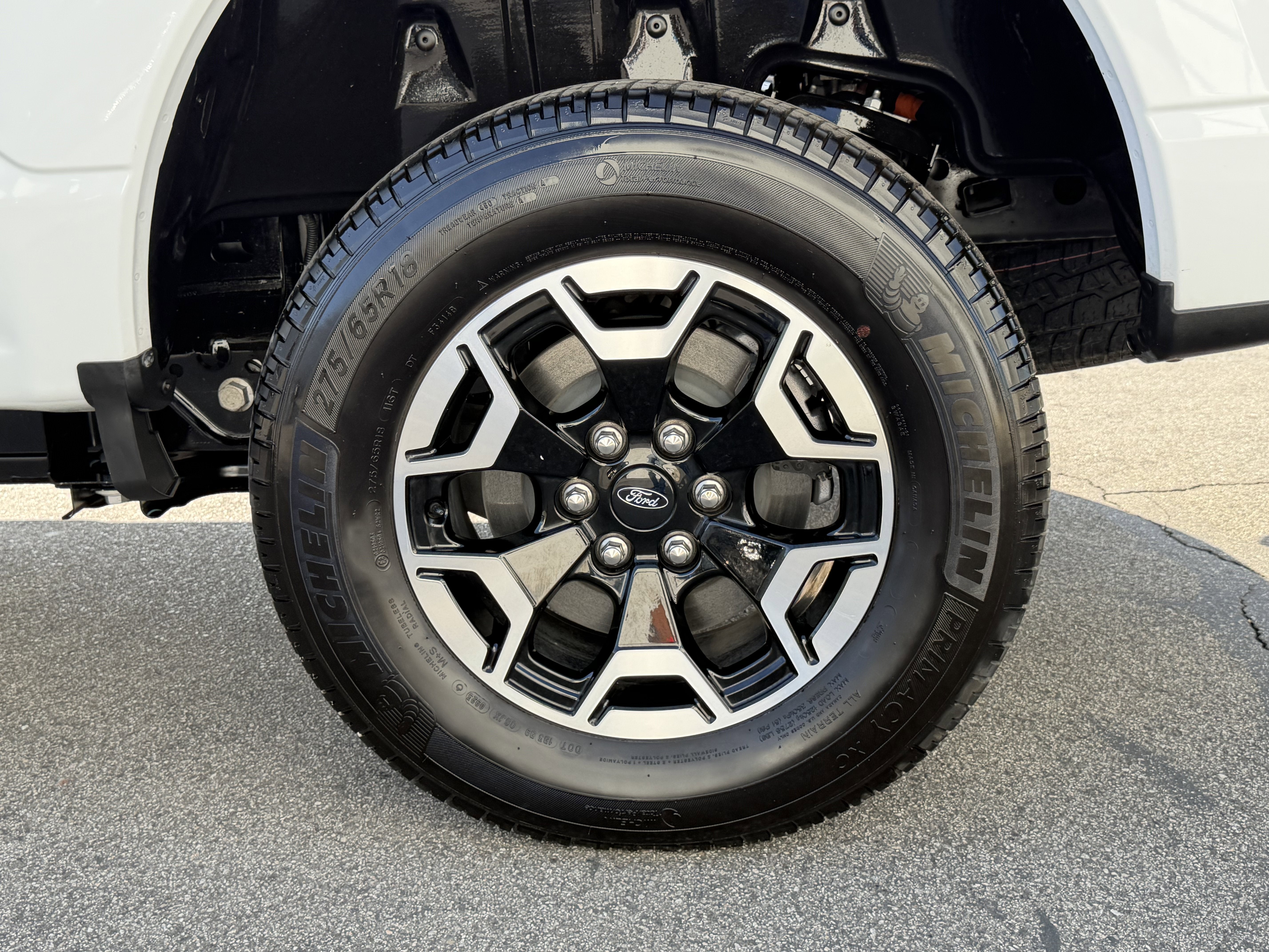 2023 Ford F-150 Lightning Pro 4WD SuperCrew 5.5' Box