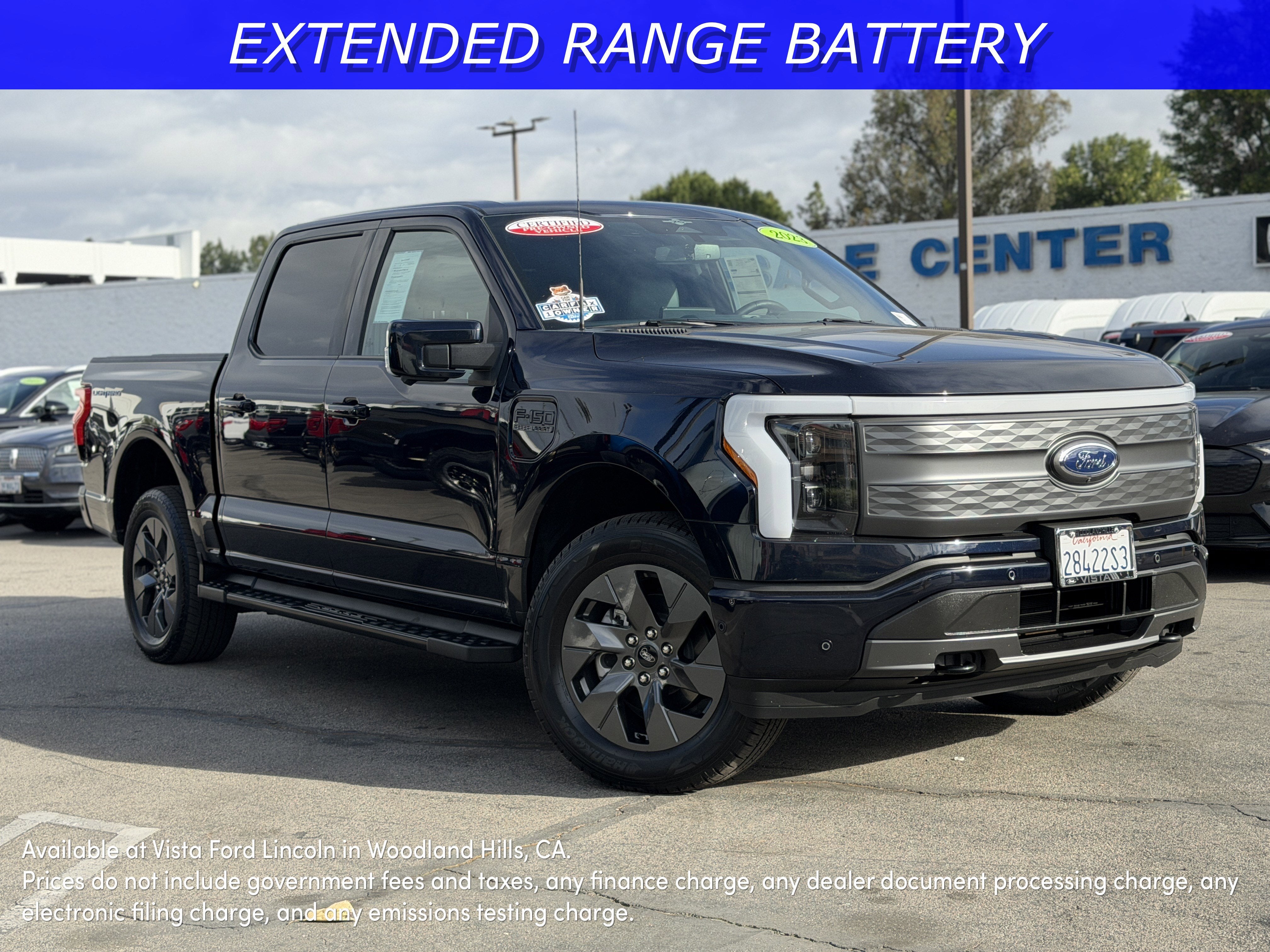 2023 Ford F-150 Lightning LARIAT 4WD SuperCrew 5.5' Box