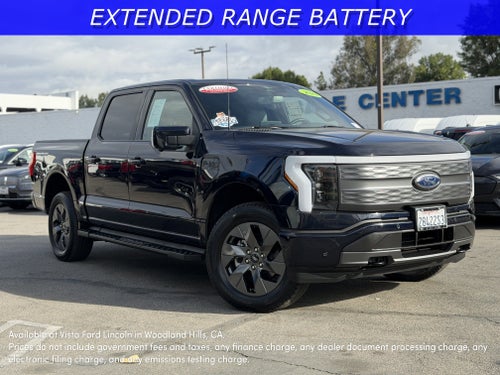2023 Ford F-150 Lightning LARIAT 4WD SuperCrew 5.5' Box