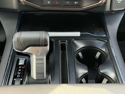 2023 Ford F-150 Lightning LARIAT 4WD SuperCrew 5.5' Box