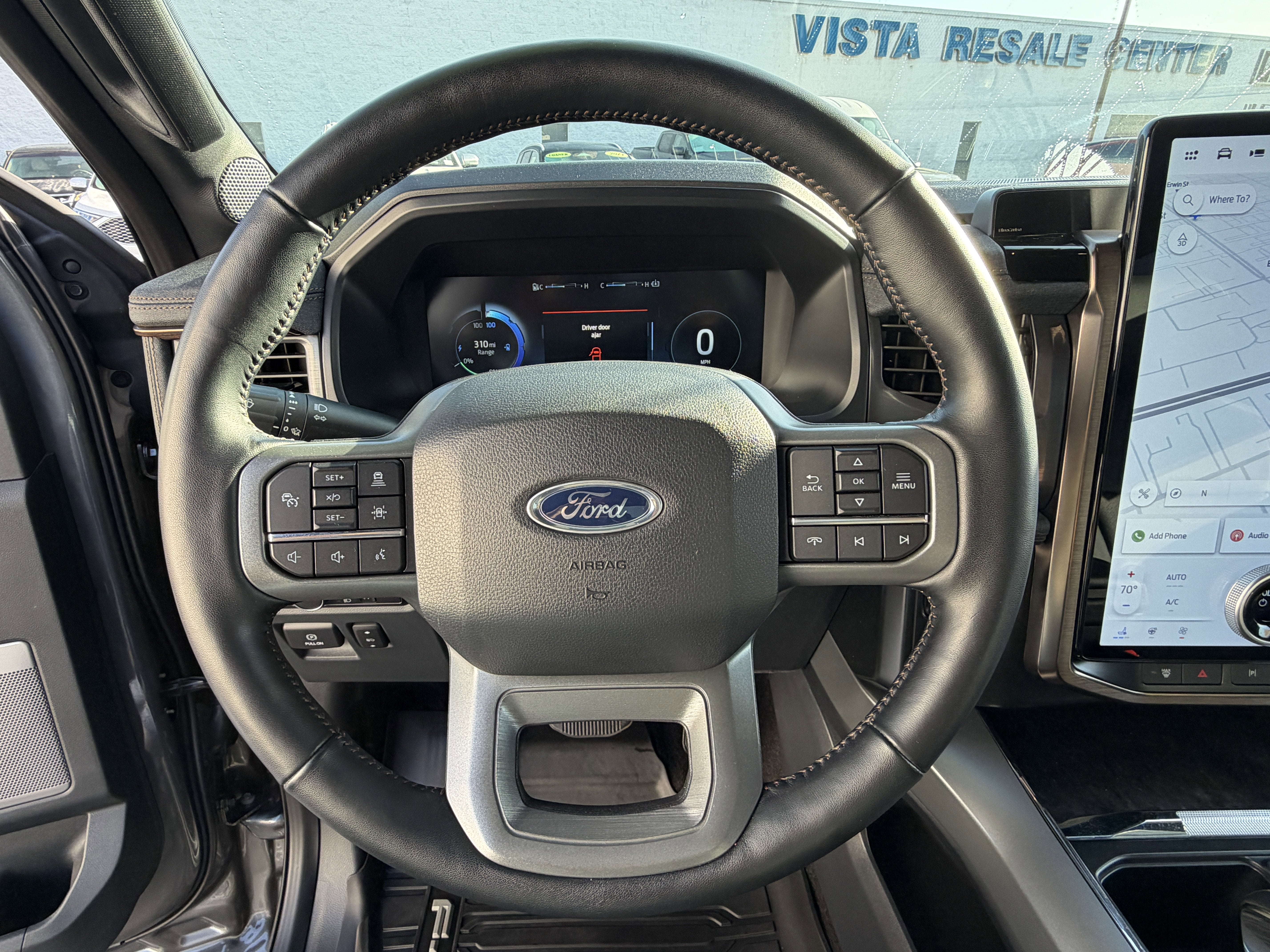 2022 Ford F-150 Lightning LARIAT