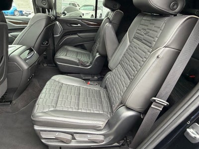 2023 Cadillac Escalade 4WD Sport Platinum