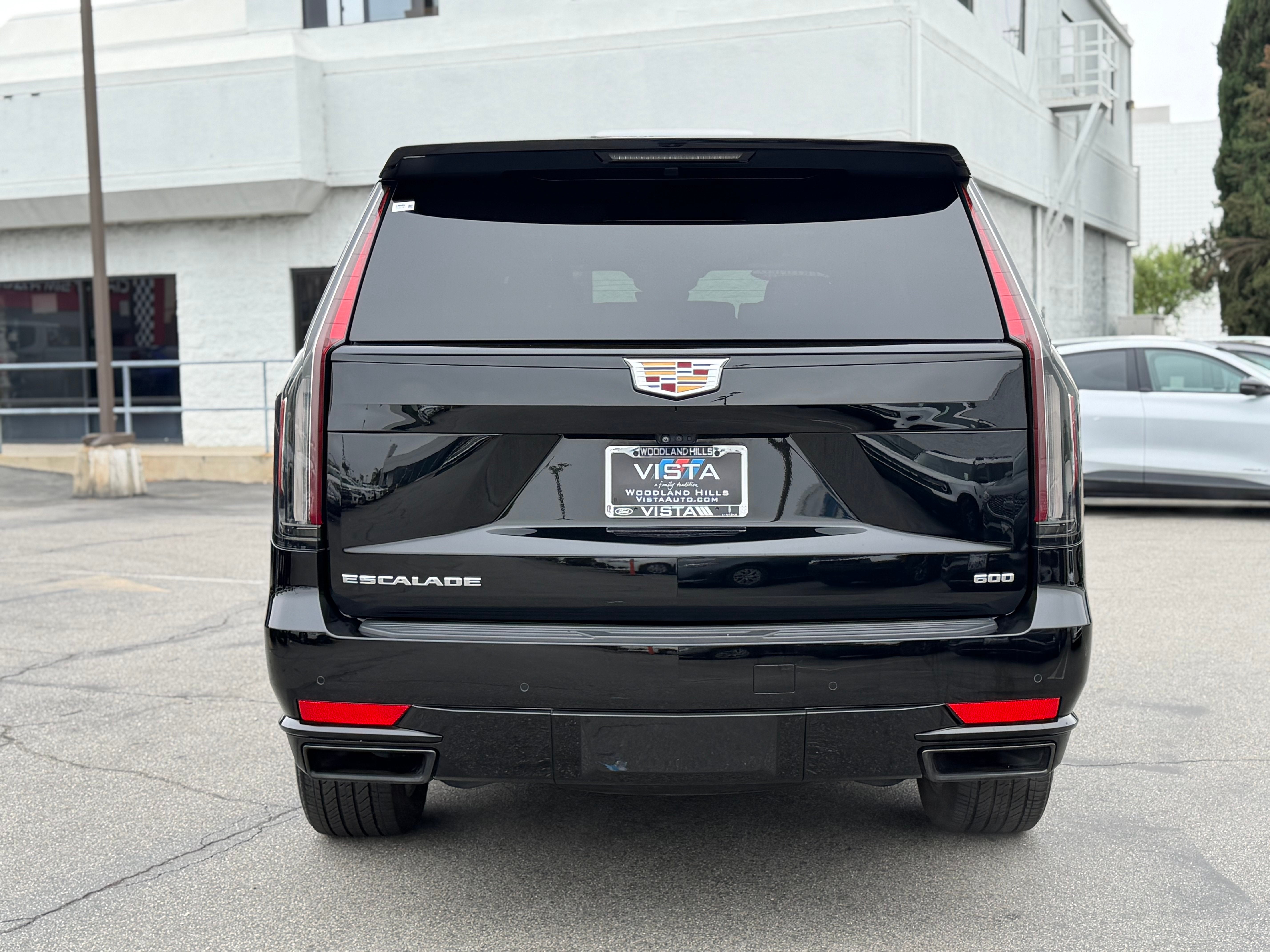 2023 Cadillac Escalade 4WD Sport Platinum