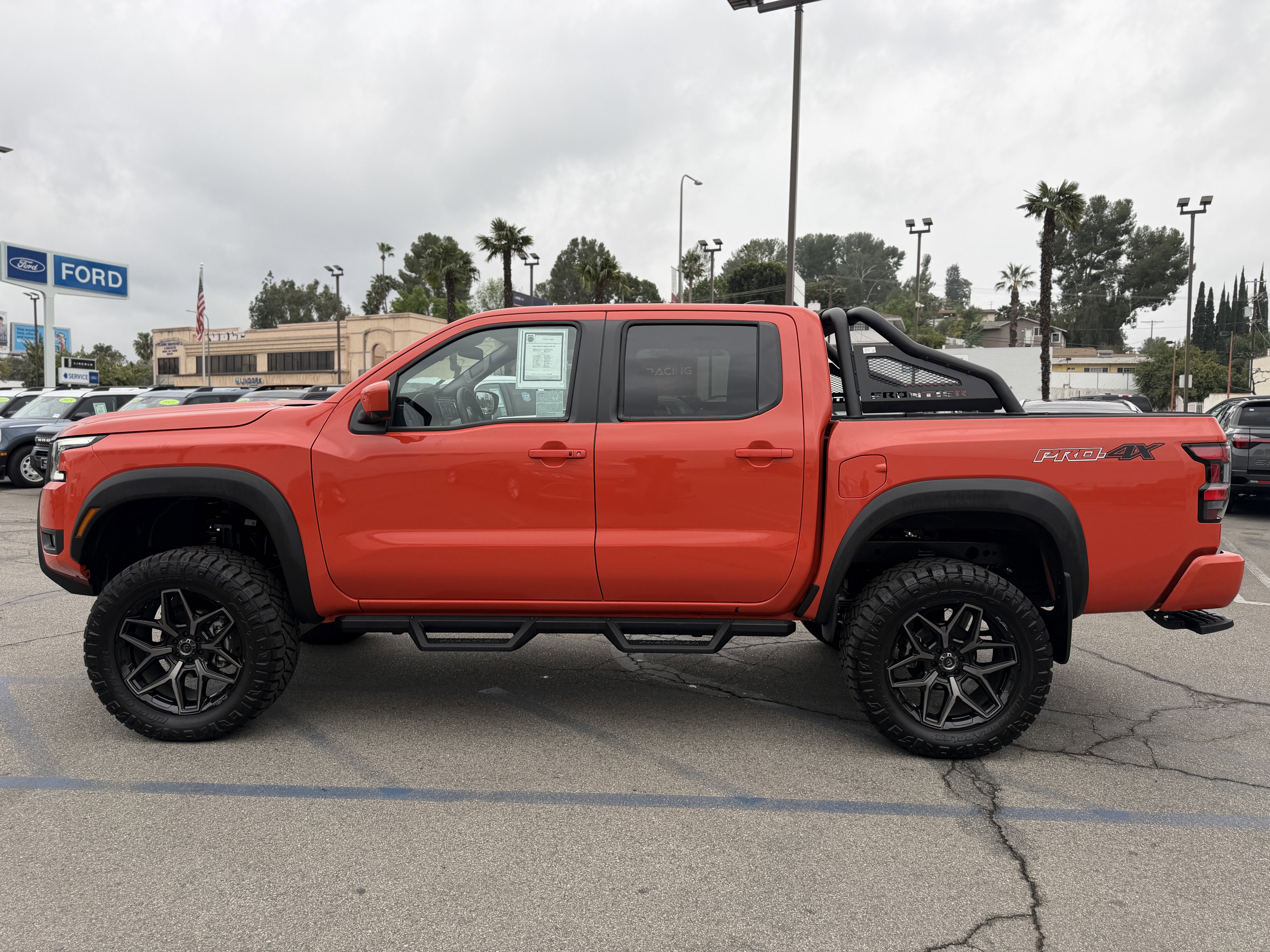 2025 Nissan Frontier PRO-4X