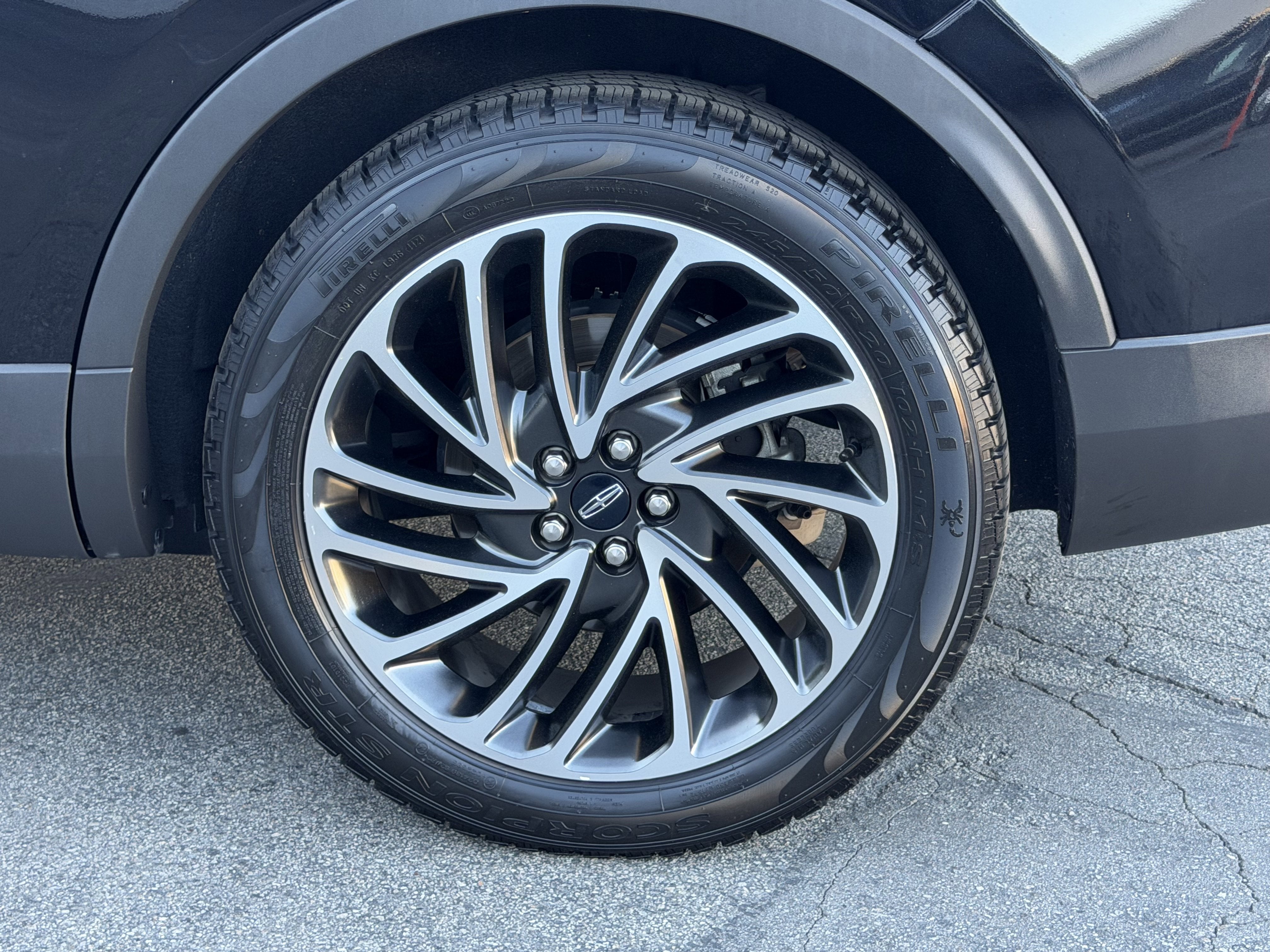 2023 Lincoln Nautilus Reserve